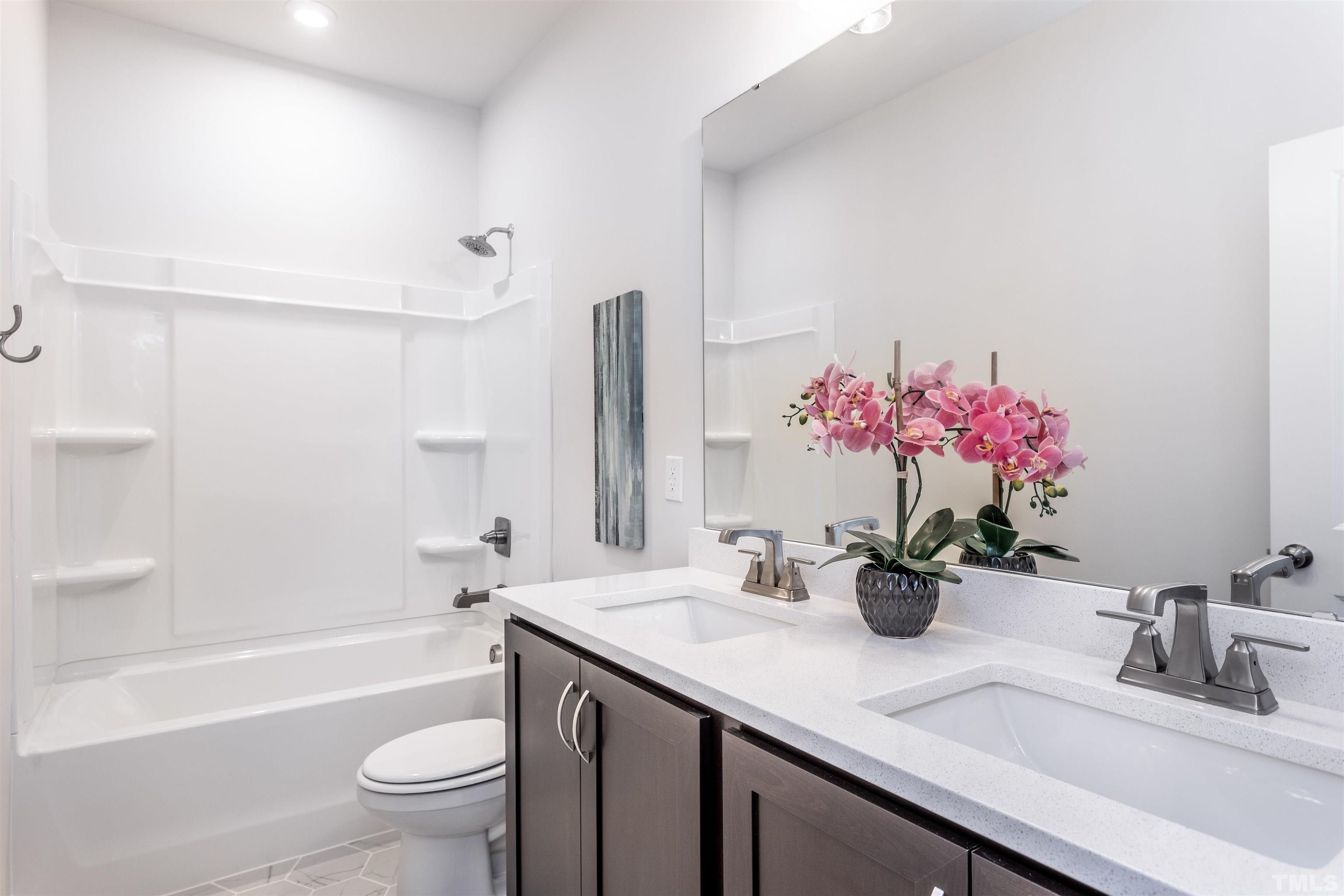 7904 Sofiana Avenue Property Photo 31