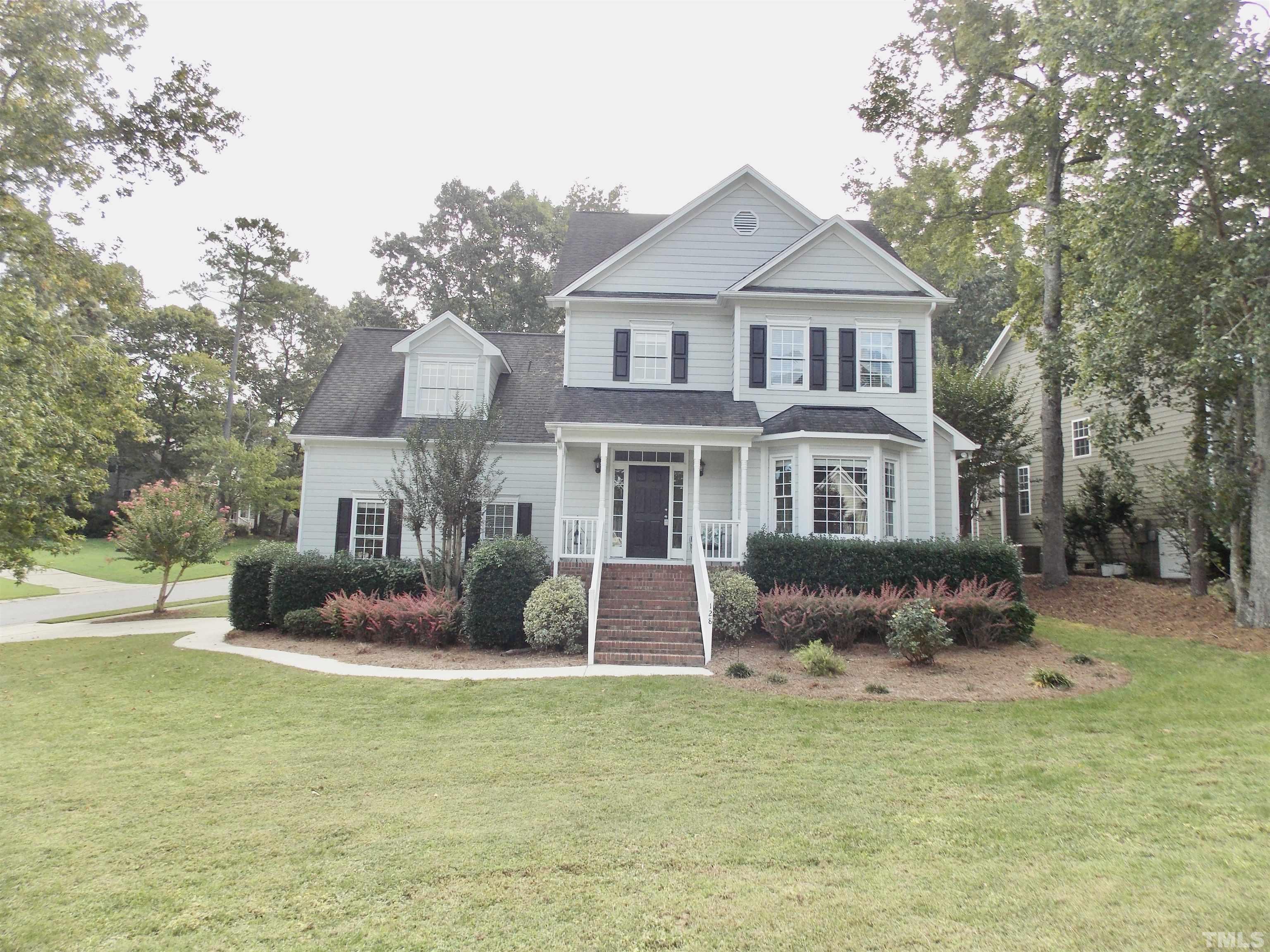 128 Hein Drive Property Photo 1