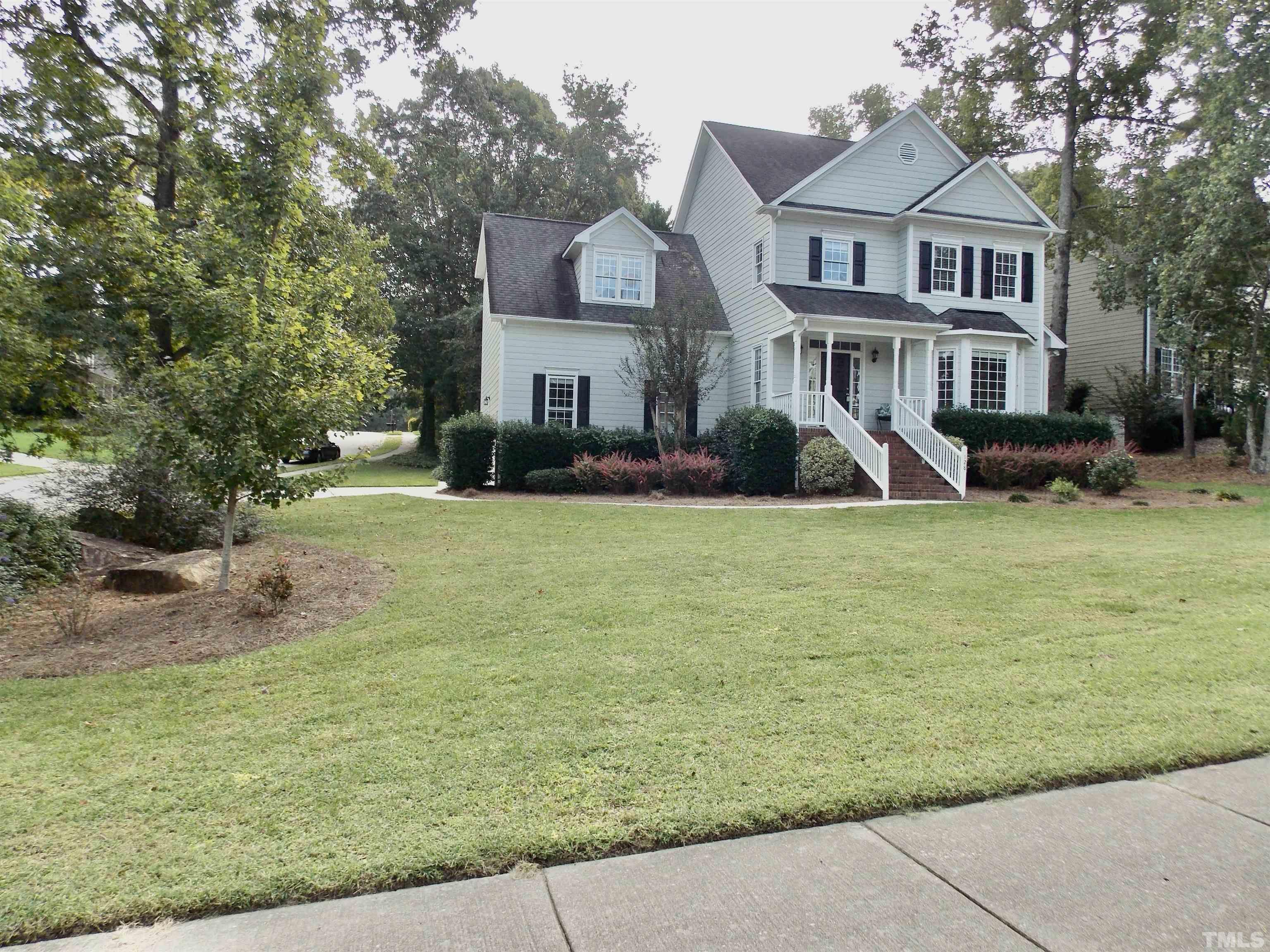 128 Hein Drive Property Photo 2
