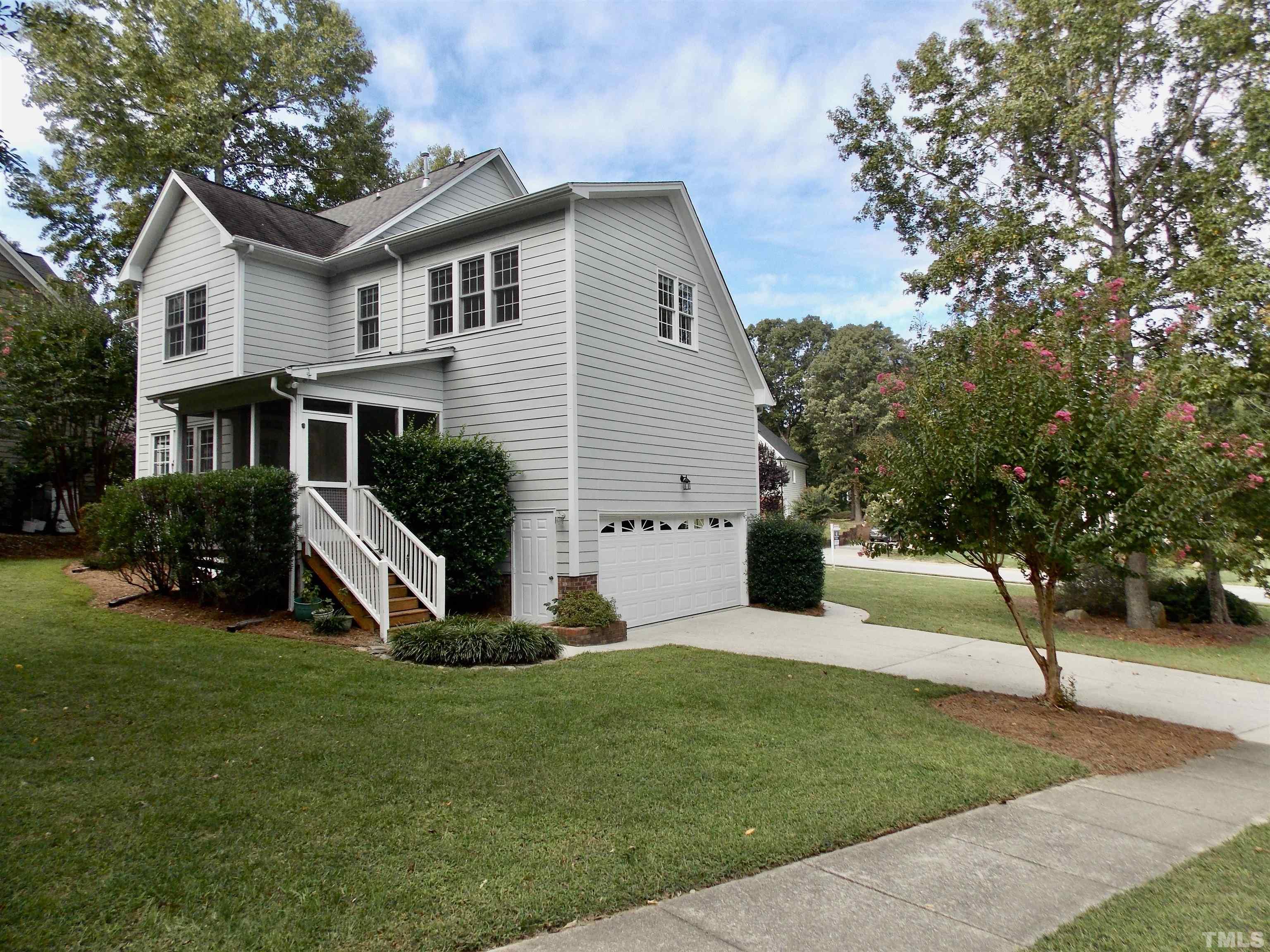 128 Hein Drive Property Photo 3