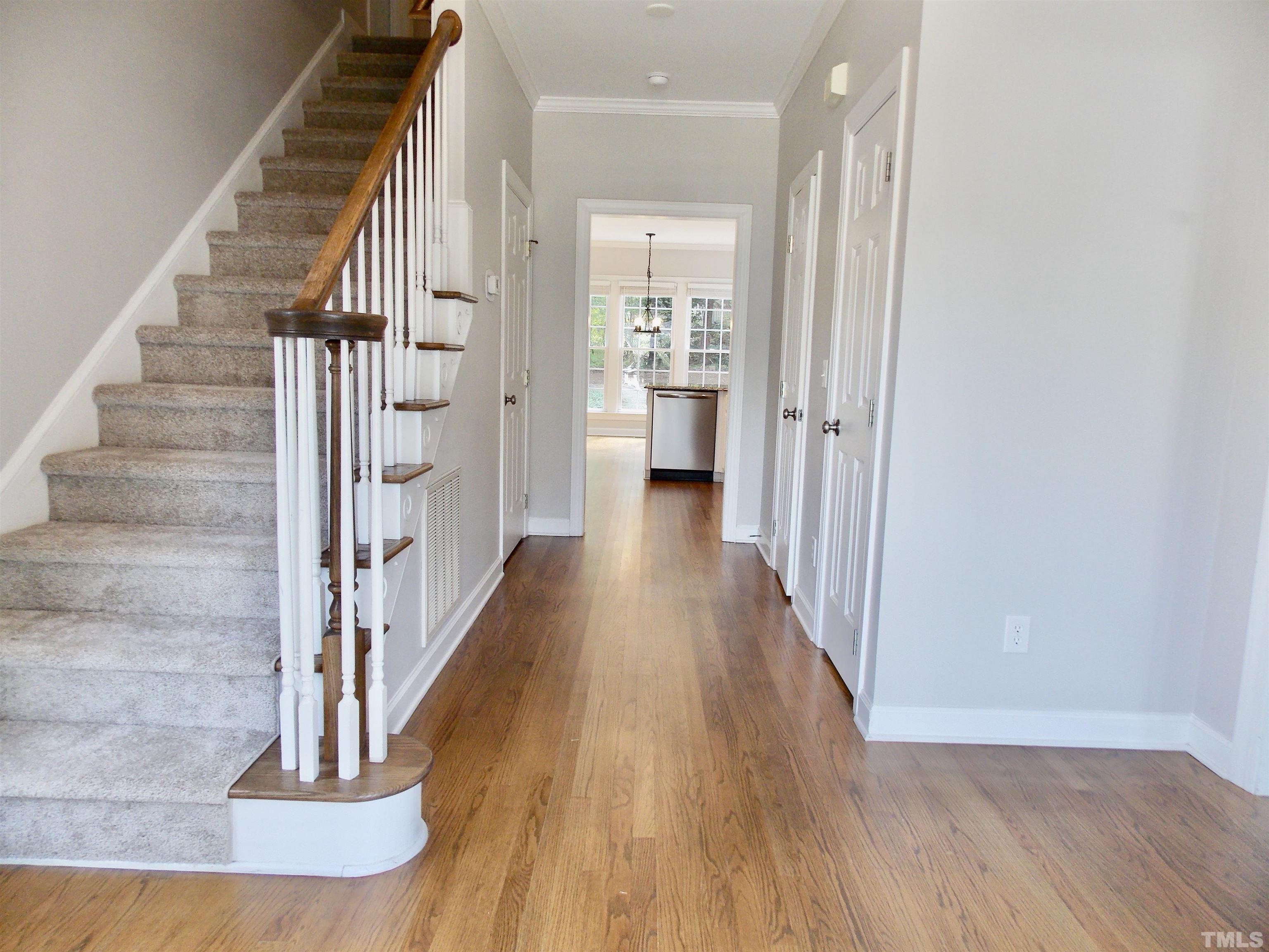 128 Hein Drive Property Photo 8
