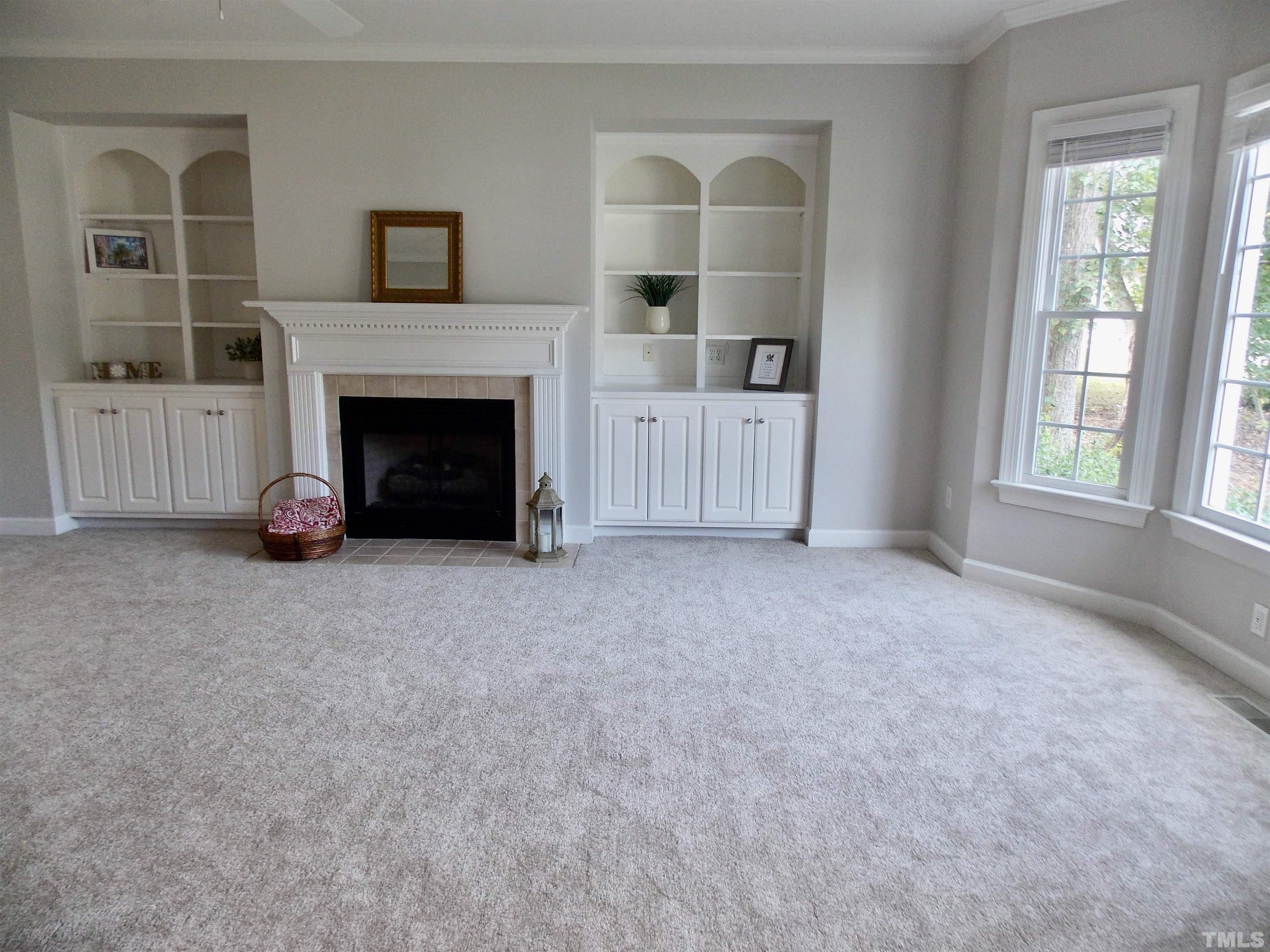 128 Hein Drive Property Photo 11
