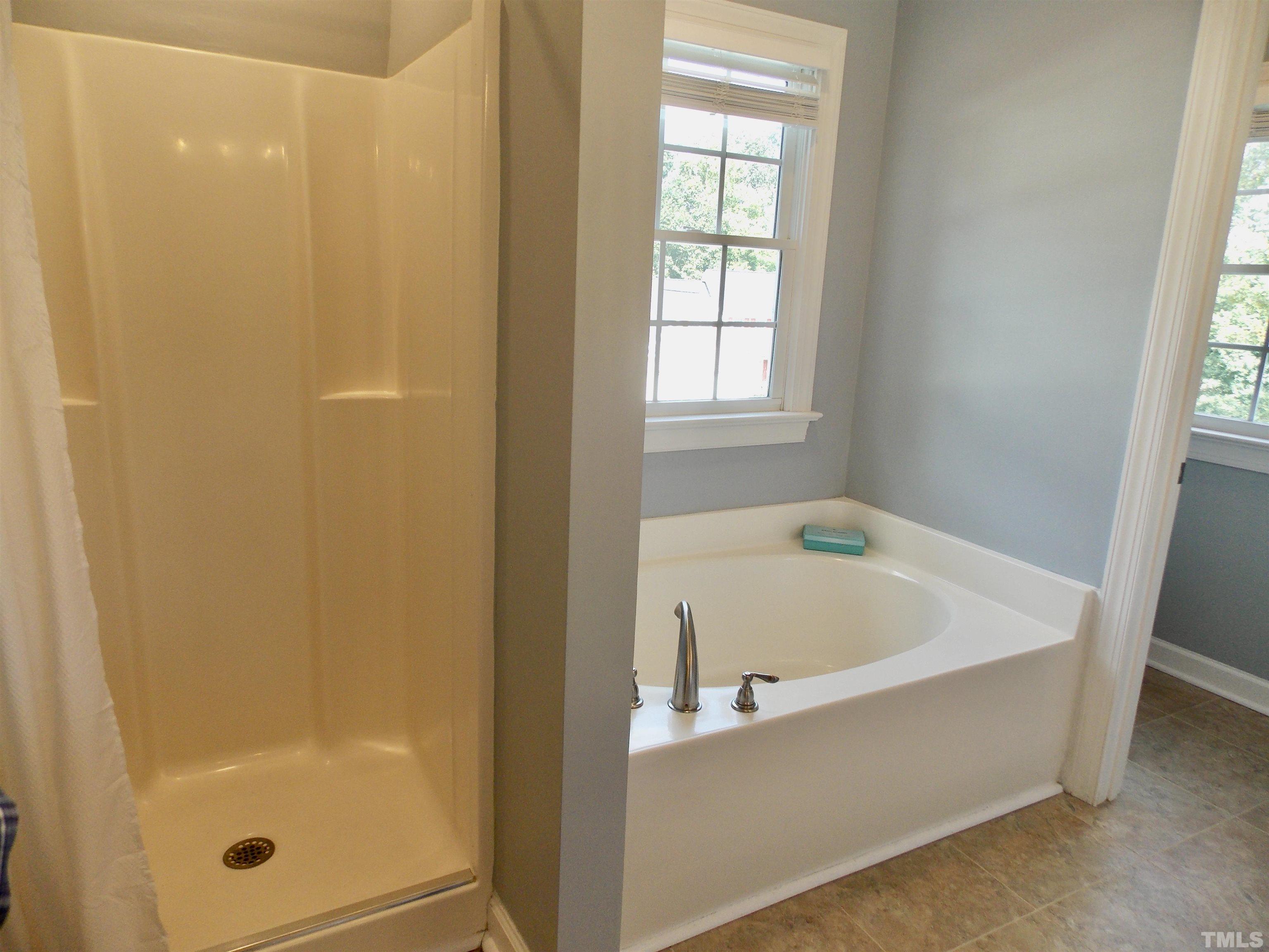 128 Hein Drive Property Photo 32