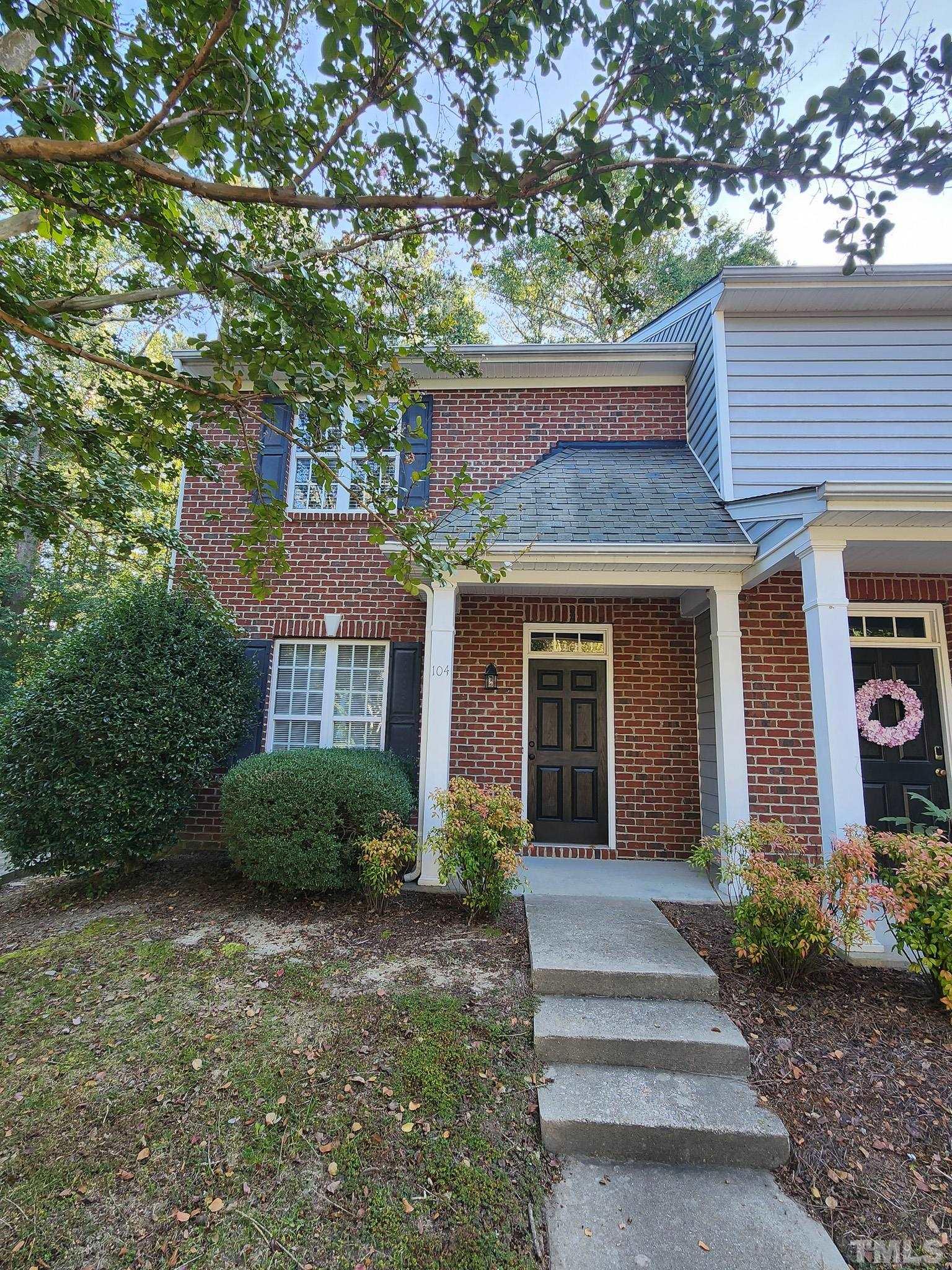 104 Sir William Lane Property Photo 1
