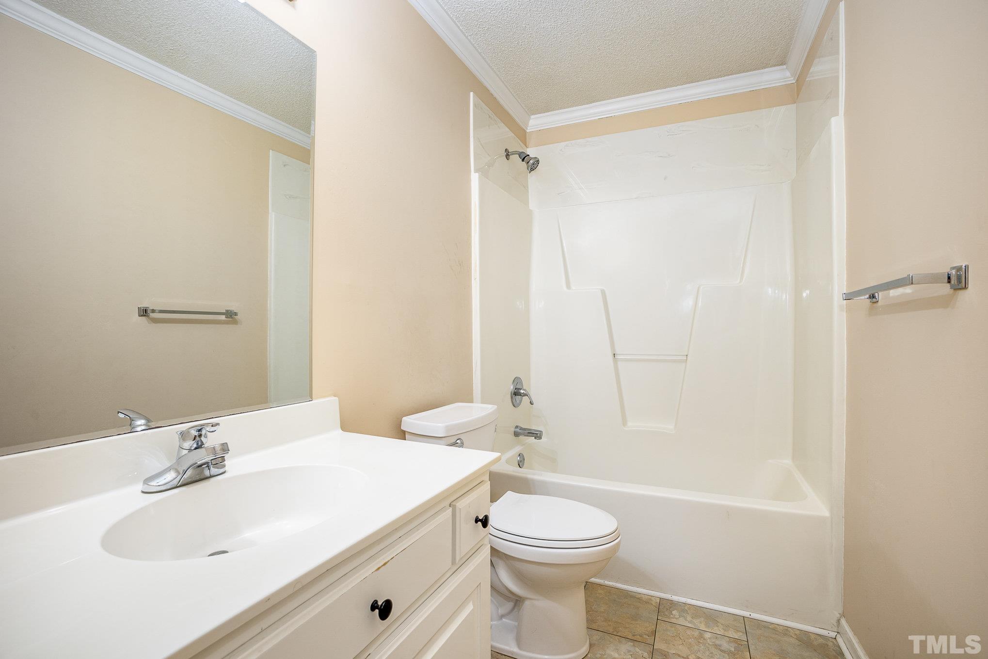 160 Kent Street Property Photo 15