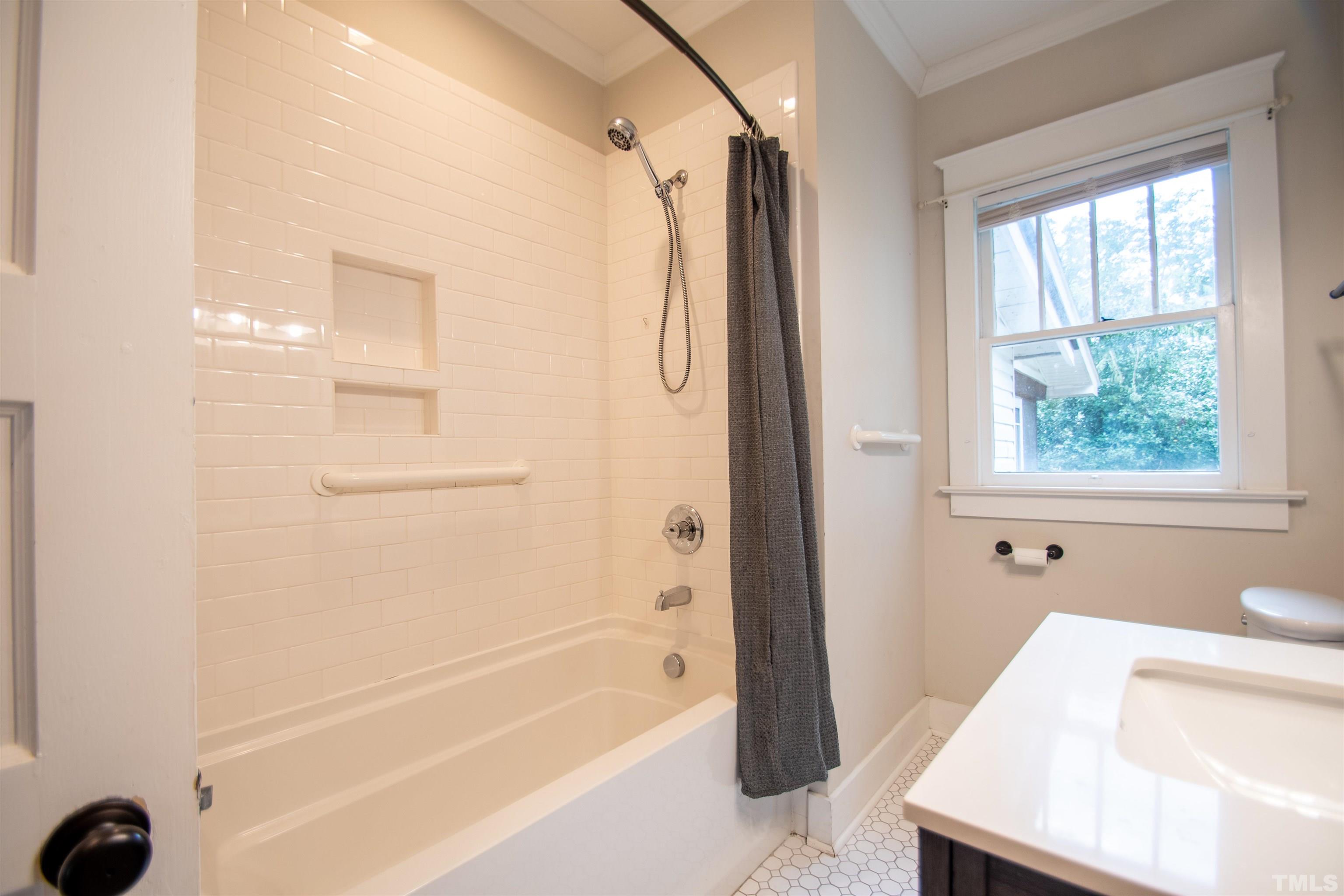 208 E Sycamore Drive Property Photo 25