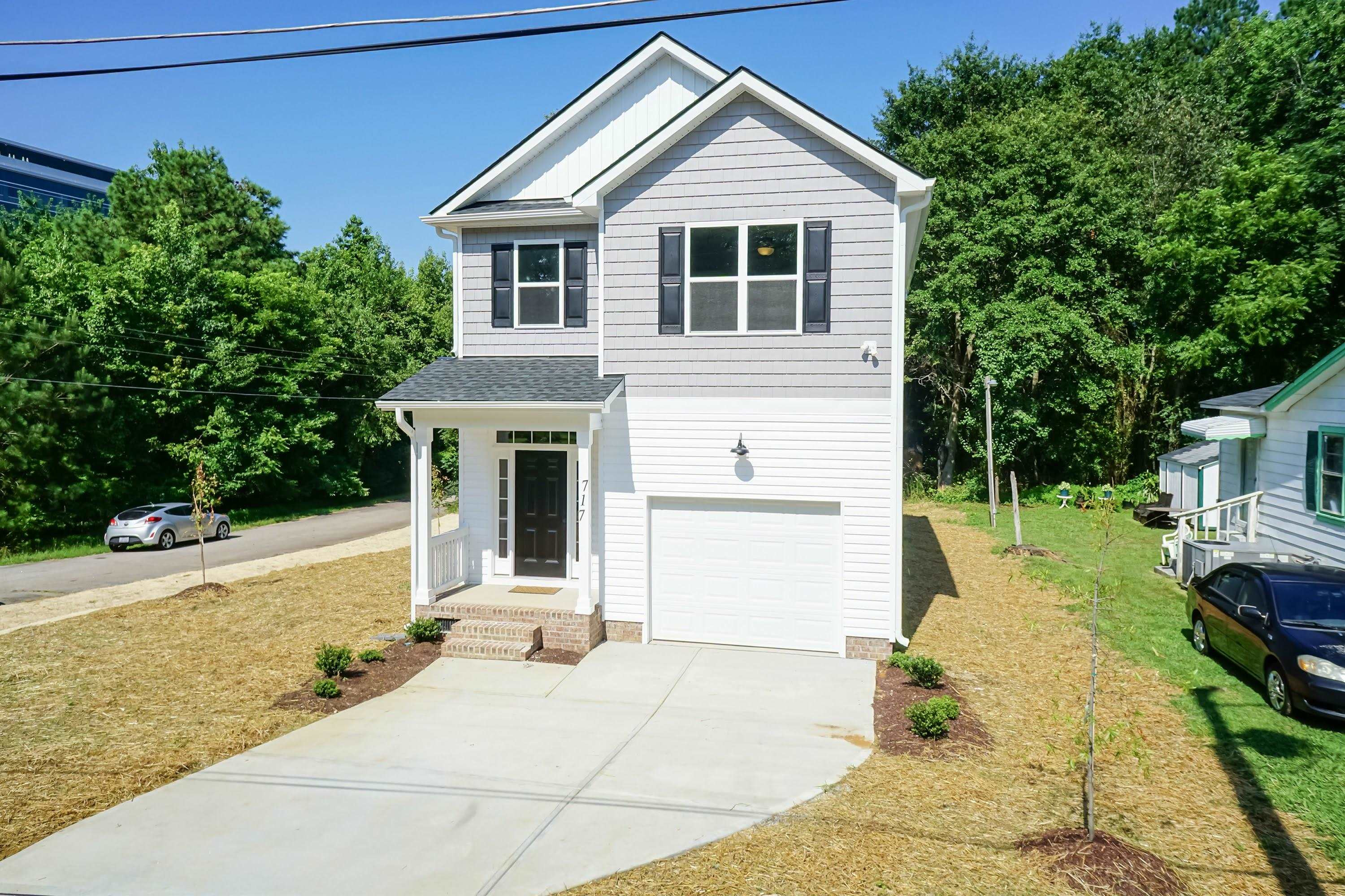 804 N Magnolia Avenue Property Photo 1