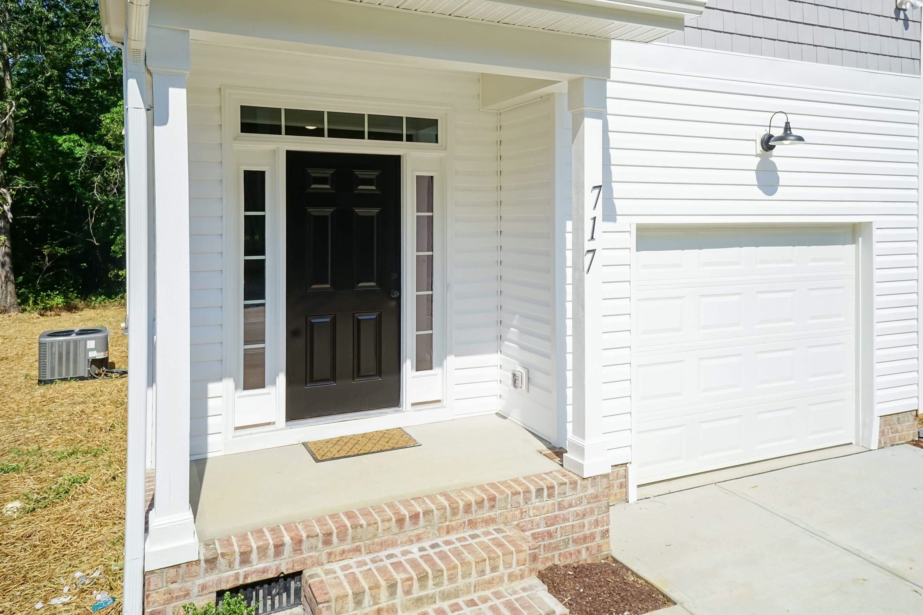 804 N Magnolia Avenue Property Photo 3