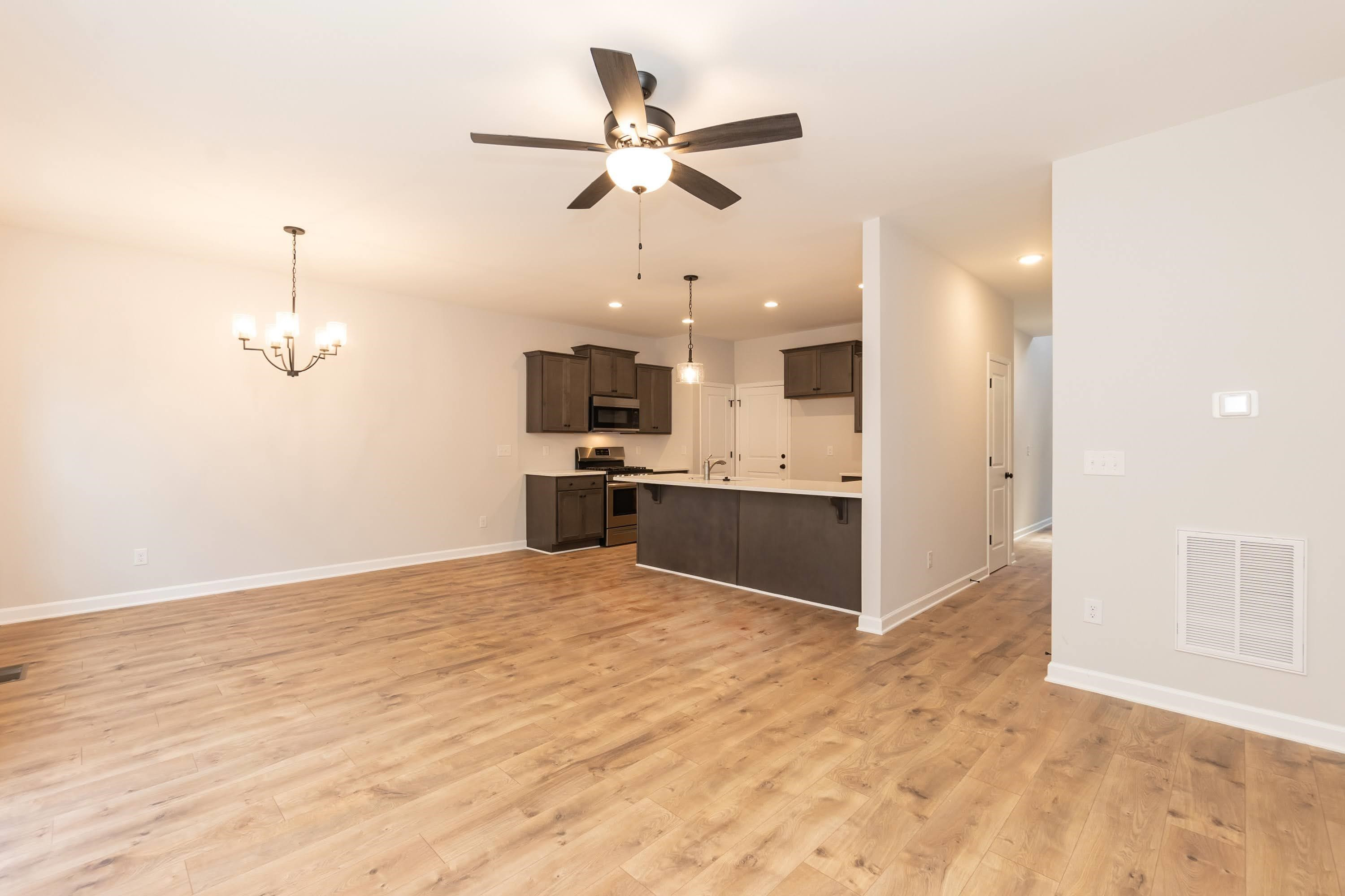 804 N Magnolia Avenue Property Photo 8