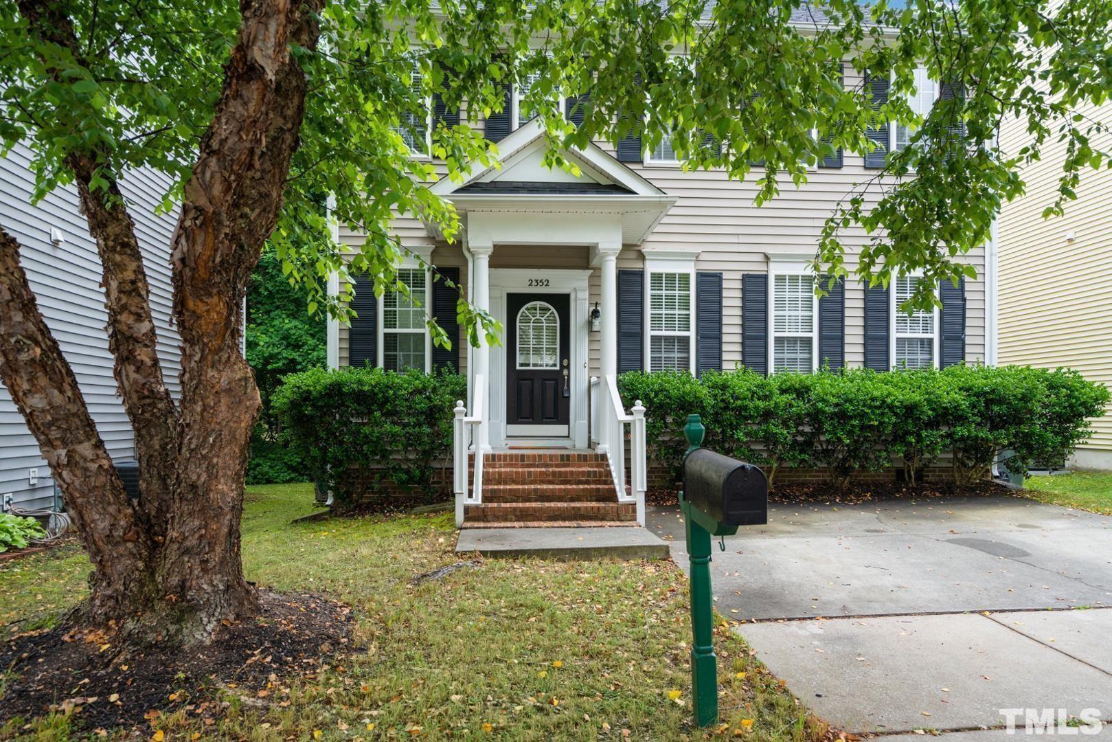 2352 Sapphire Vly Property Photo 1