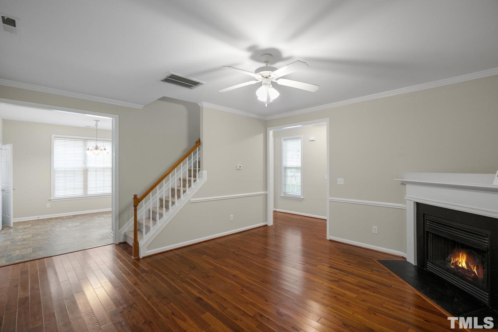 2352 Sapphire Vly Property Photo 13
