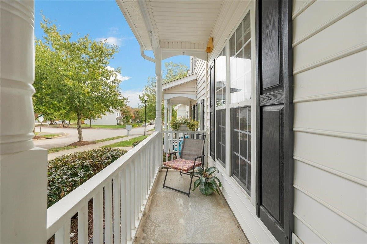 212 Sugar Maple Avenue Property Photo 2