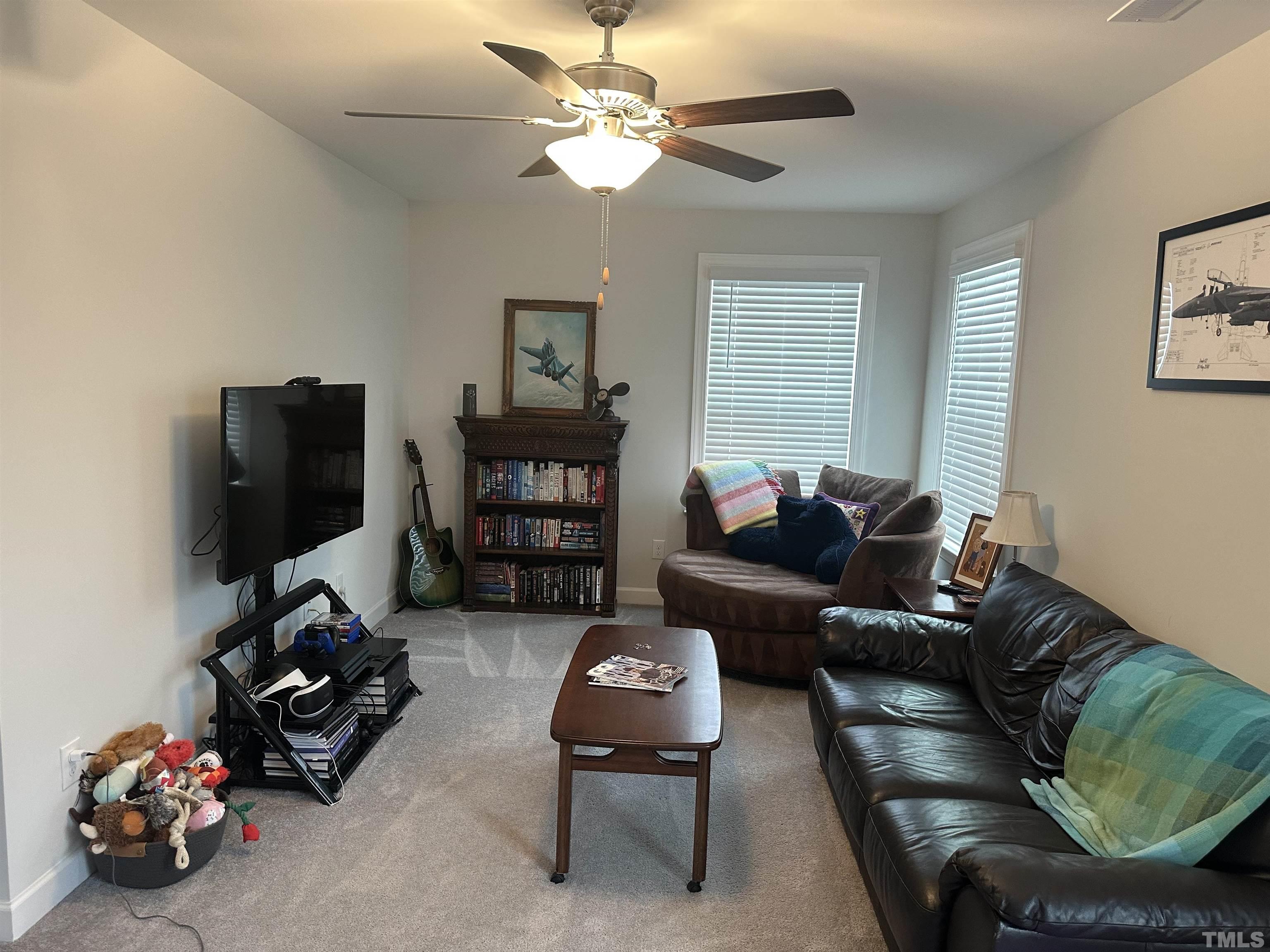 4009 Manderliegh Drive Property Photo 10