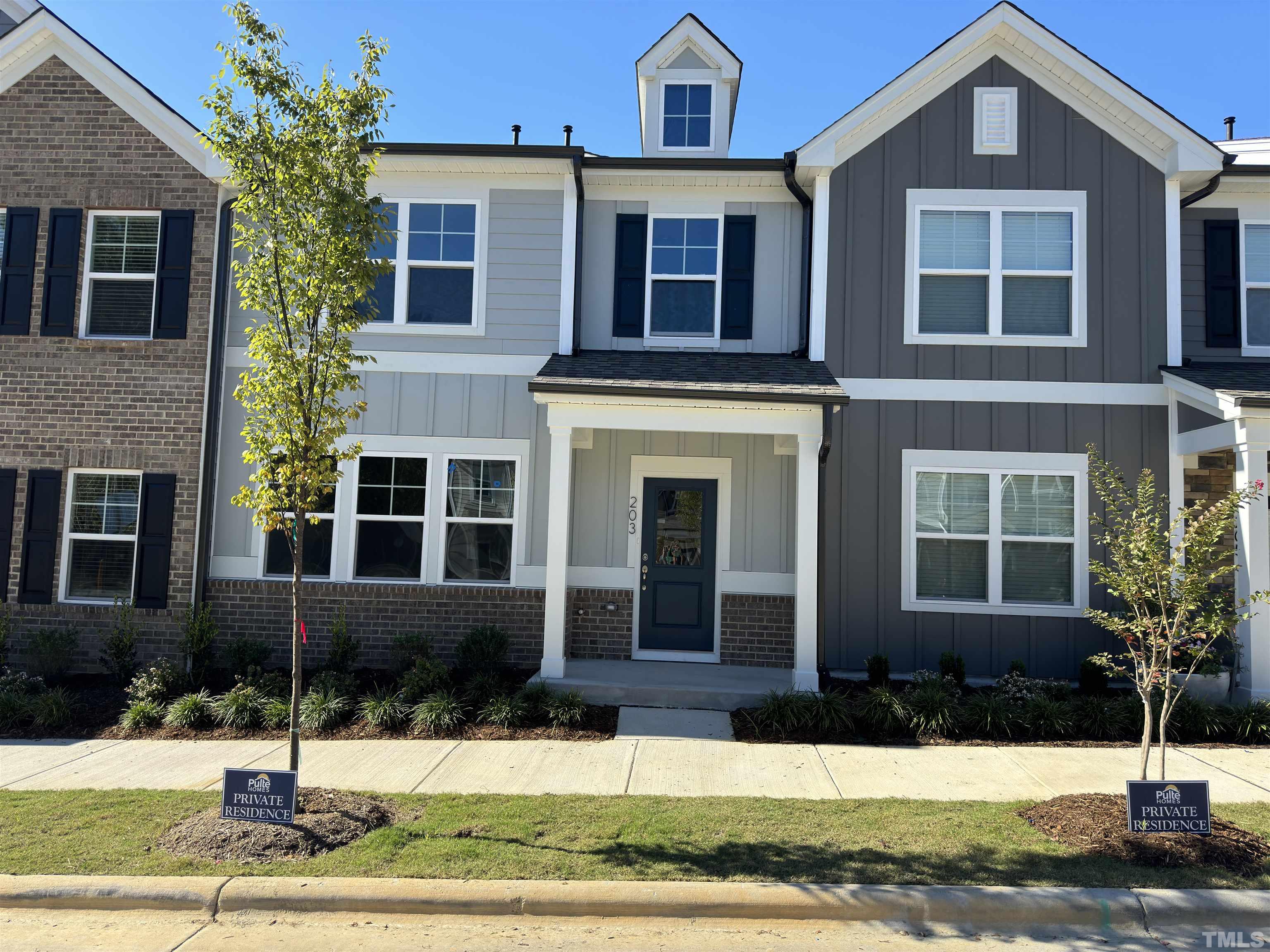 203 Parker Station Avenue Property Photo 1