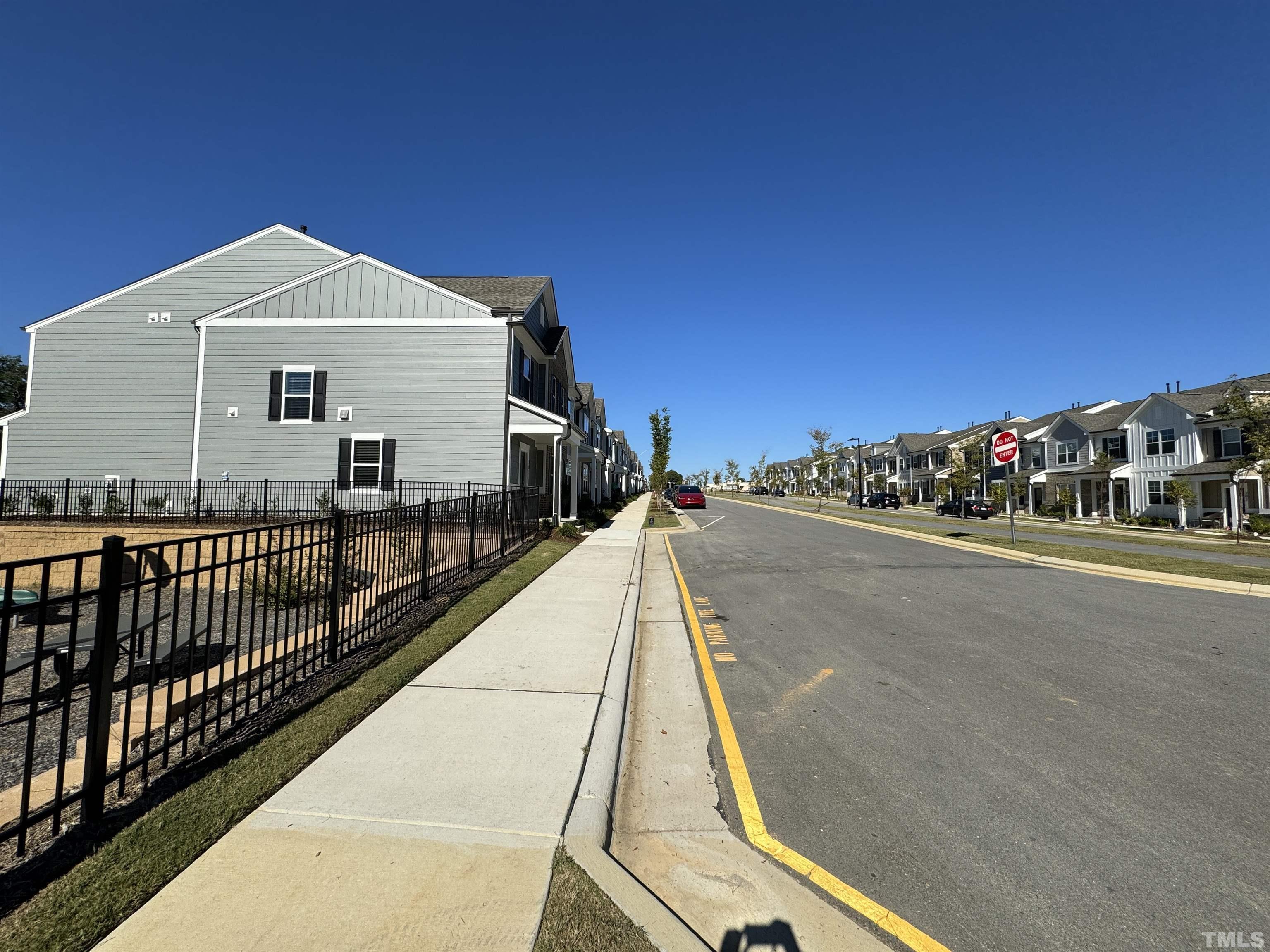 203 Parker Station Avenue Property Photo 4