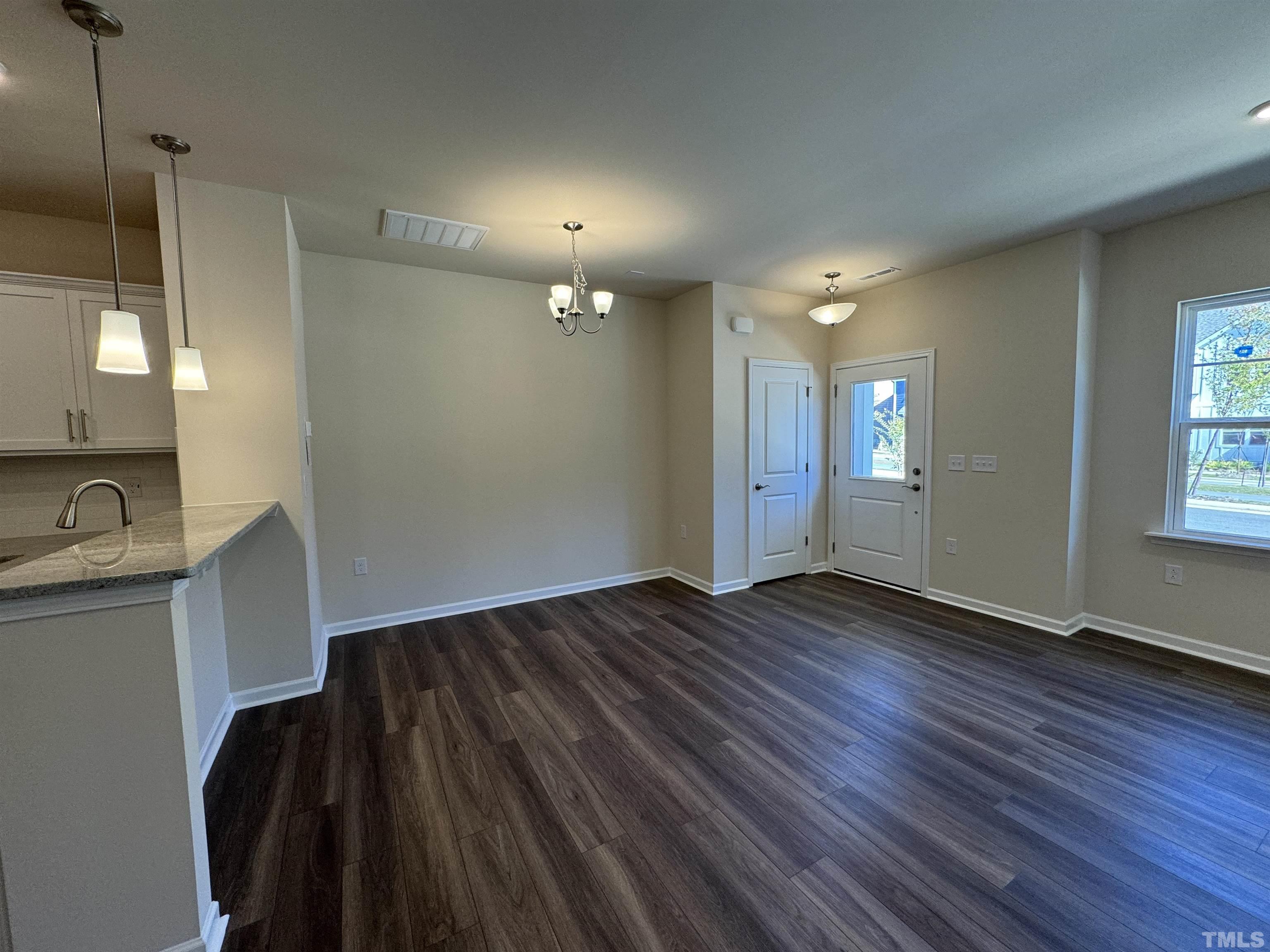 203 Parker Station Avenue Property Photo 8