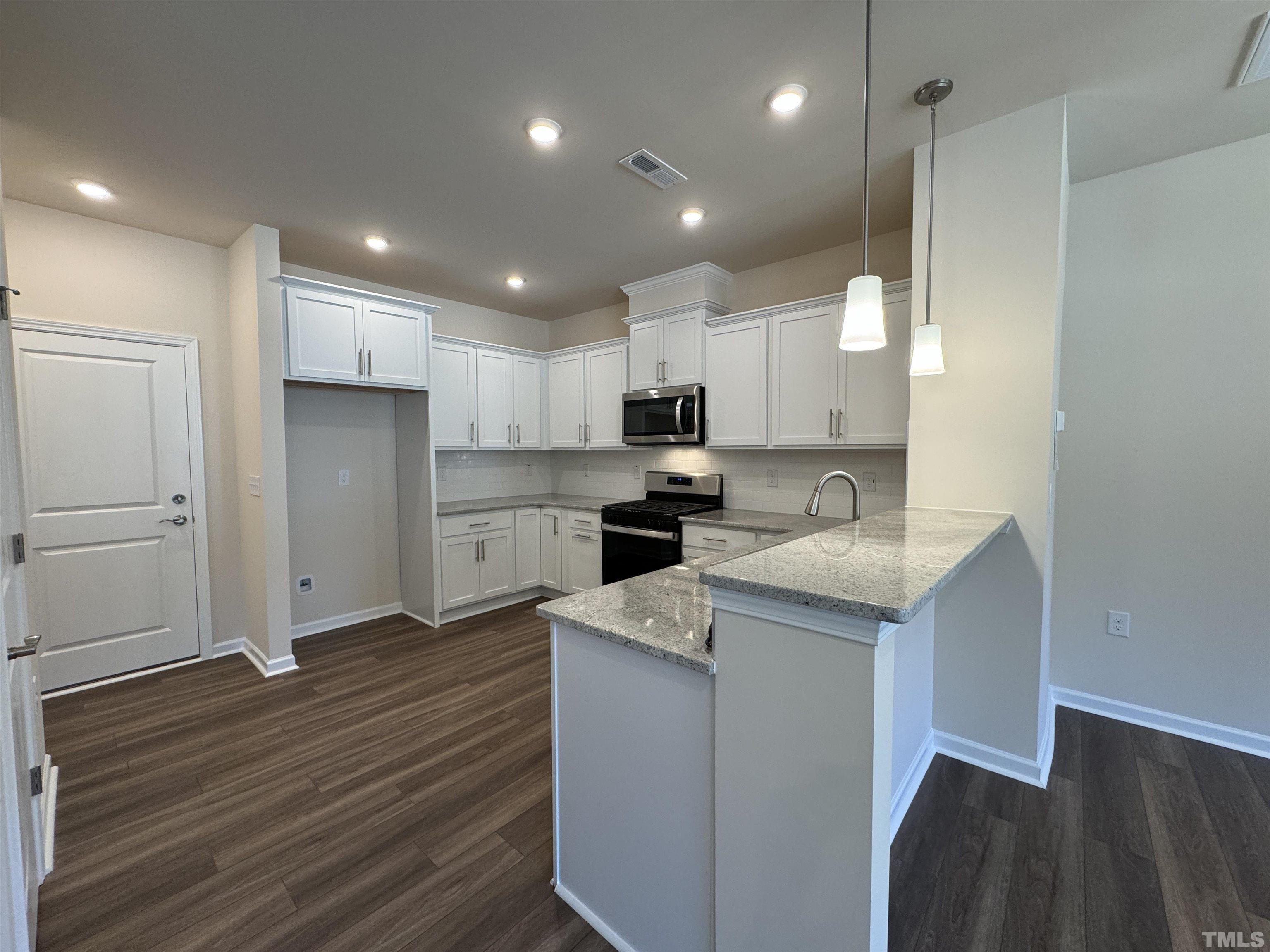 203 Parker Station Avenue Property Photo 13