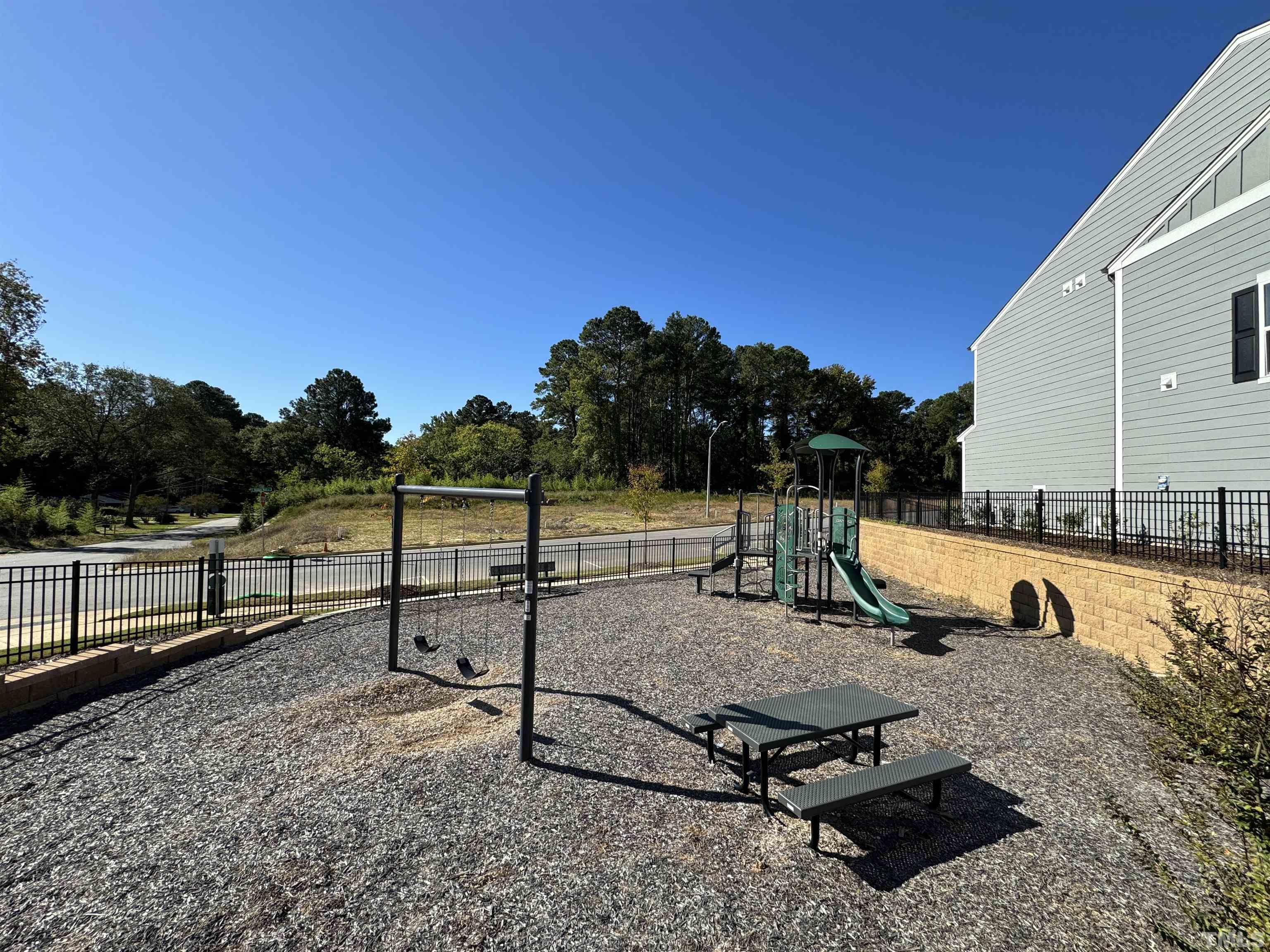 203 Parker Station Avenue Property Photo 31