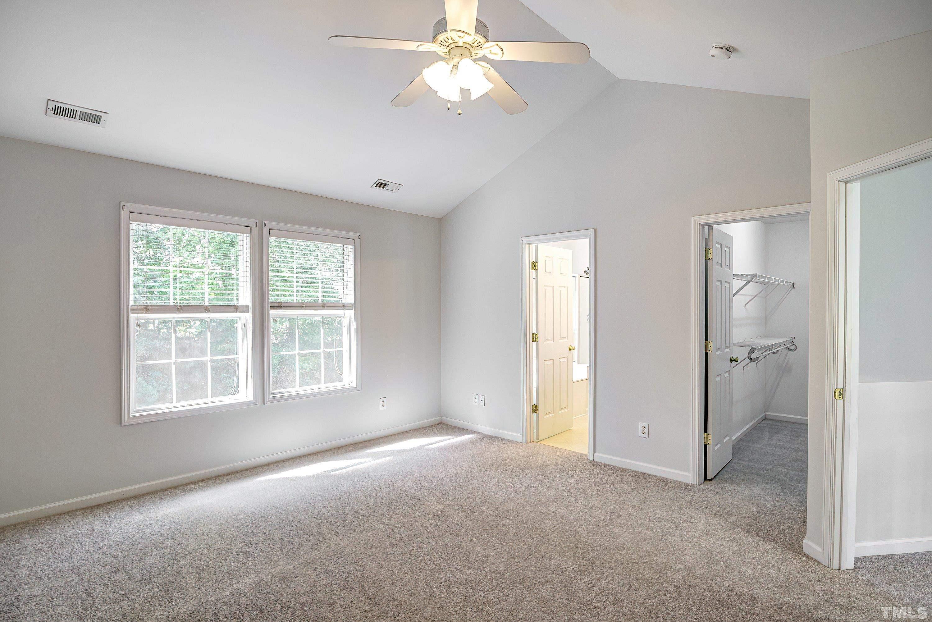 2103 Templeton Gap Drive Property Photo 18