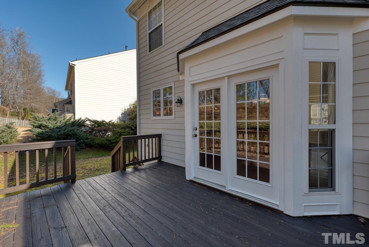 2103 Templeton Gap Drive Property Photo 33