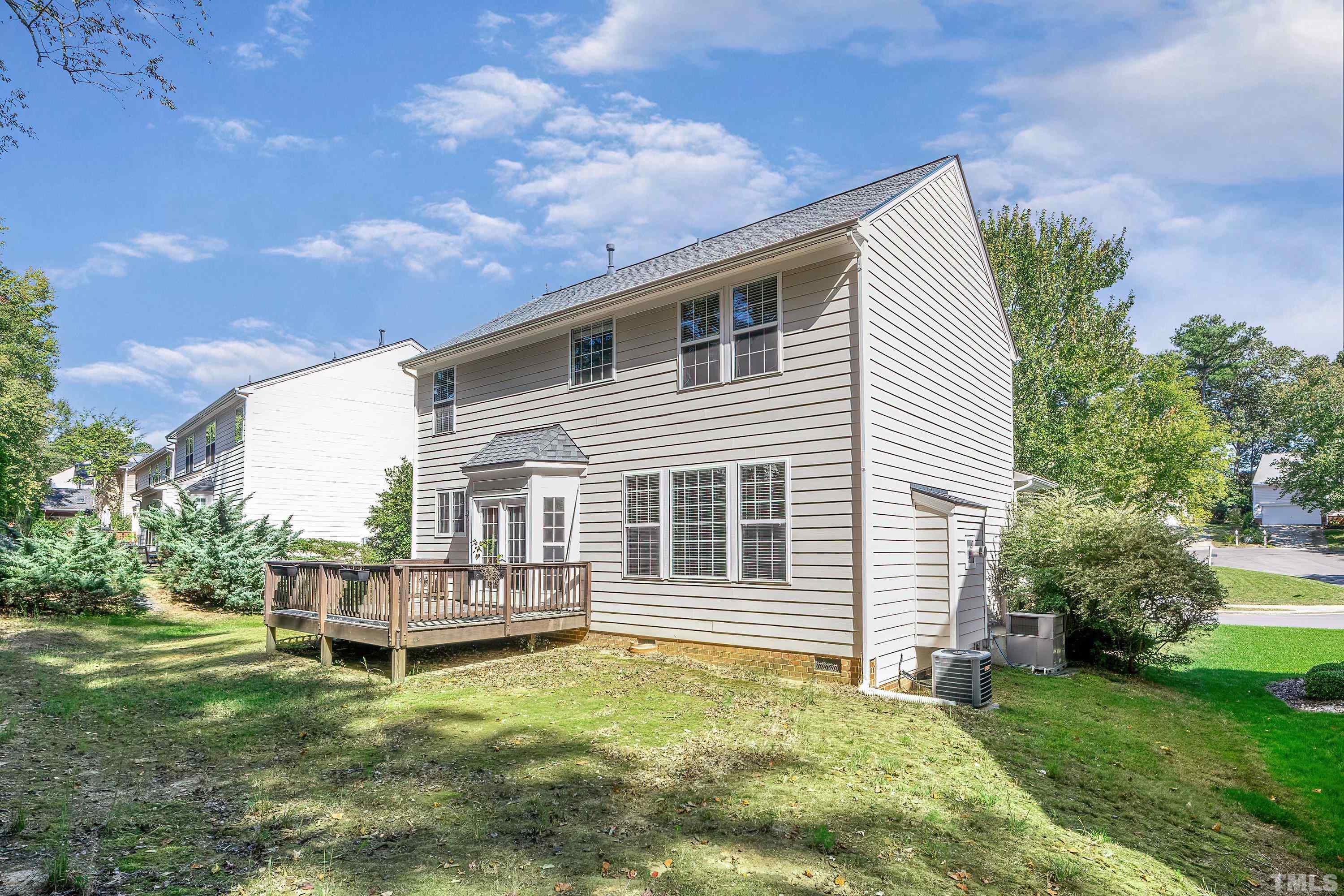 2103 Templeton Gap Drive Property Photo 34