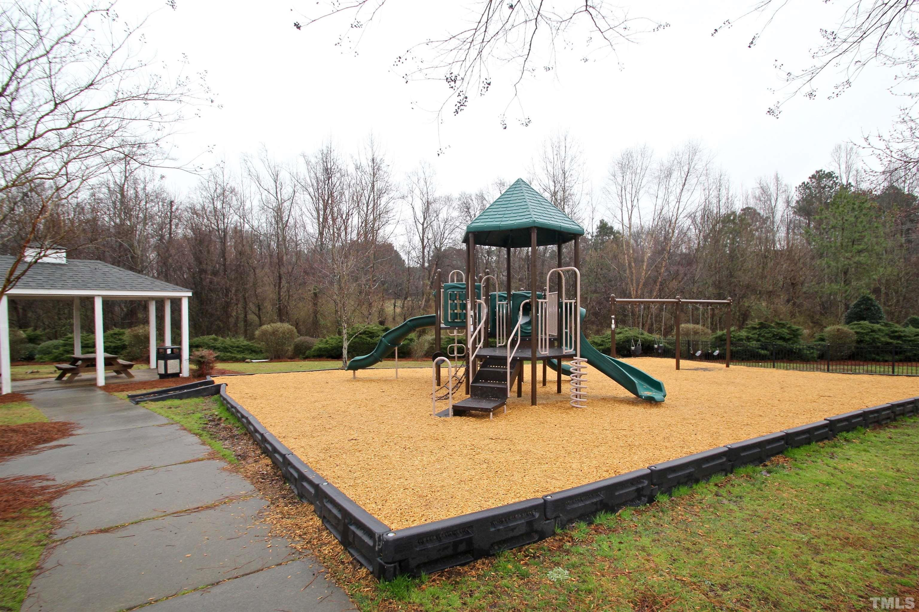 2103 Templeton Gap Drive Property Photo 43