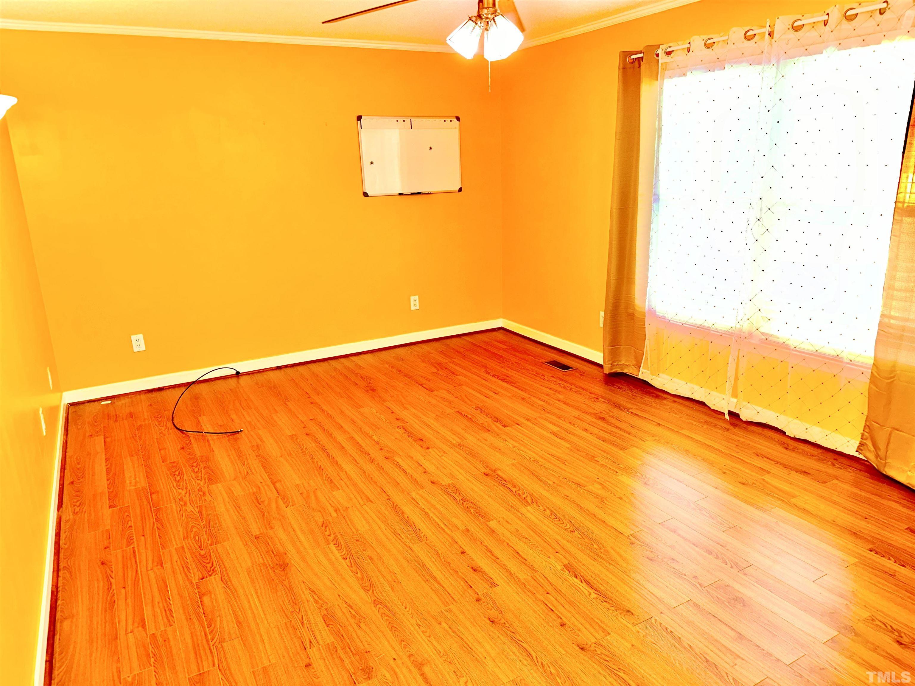705 Sherron Road Property Photo 6