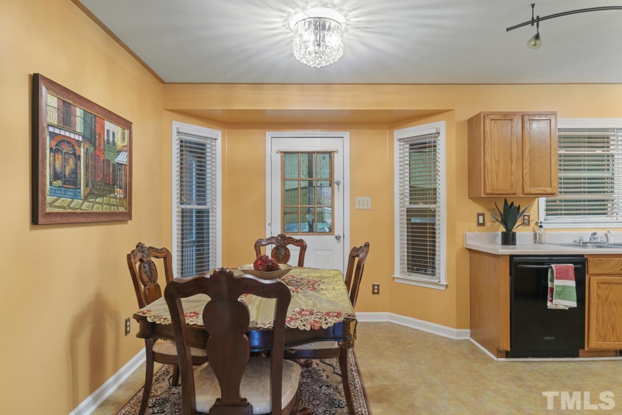 328 Bashford Road Property Photo 5