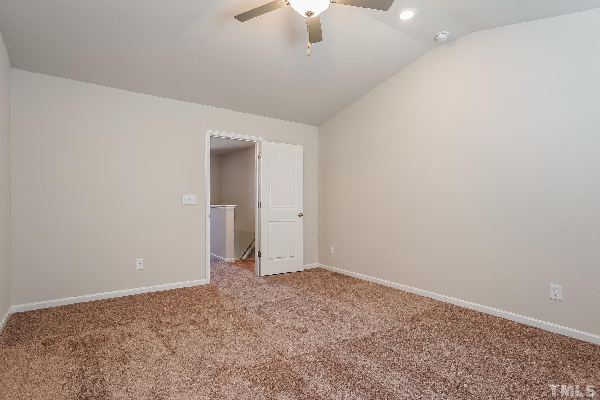 609 Howling Wind Drive Property Photo 10