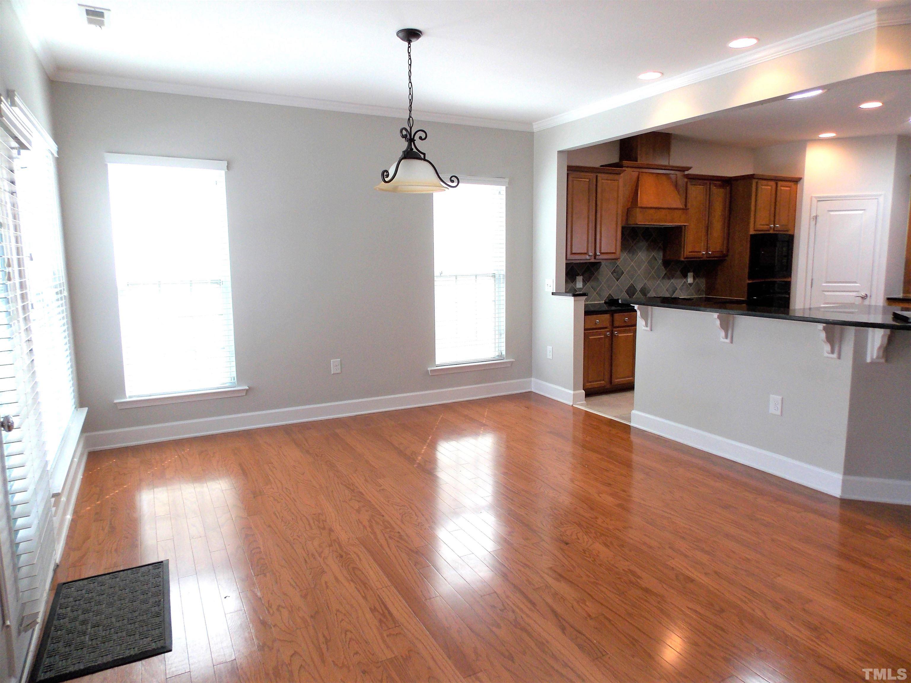 504 Corrigan Way Property Photo 7