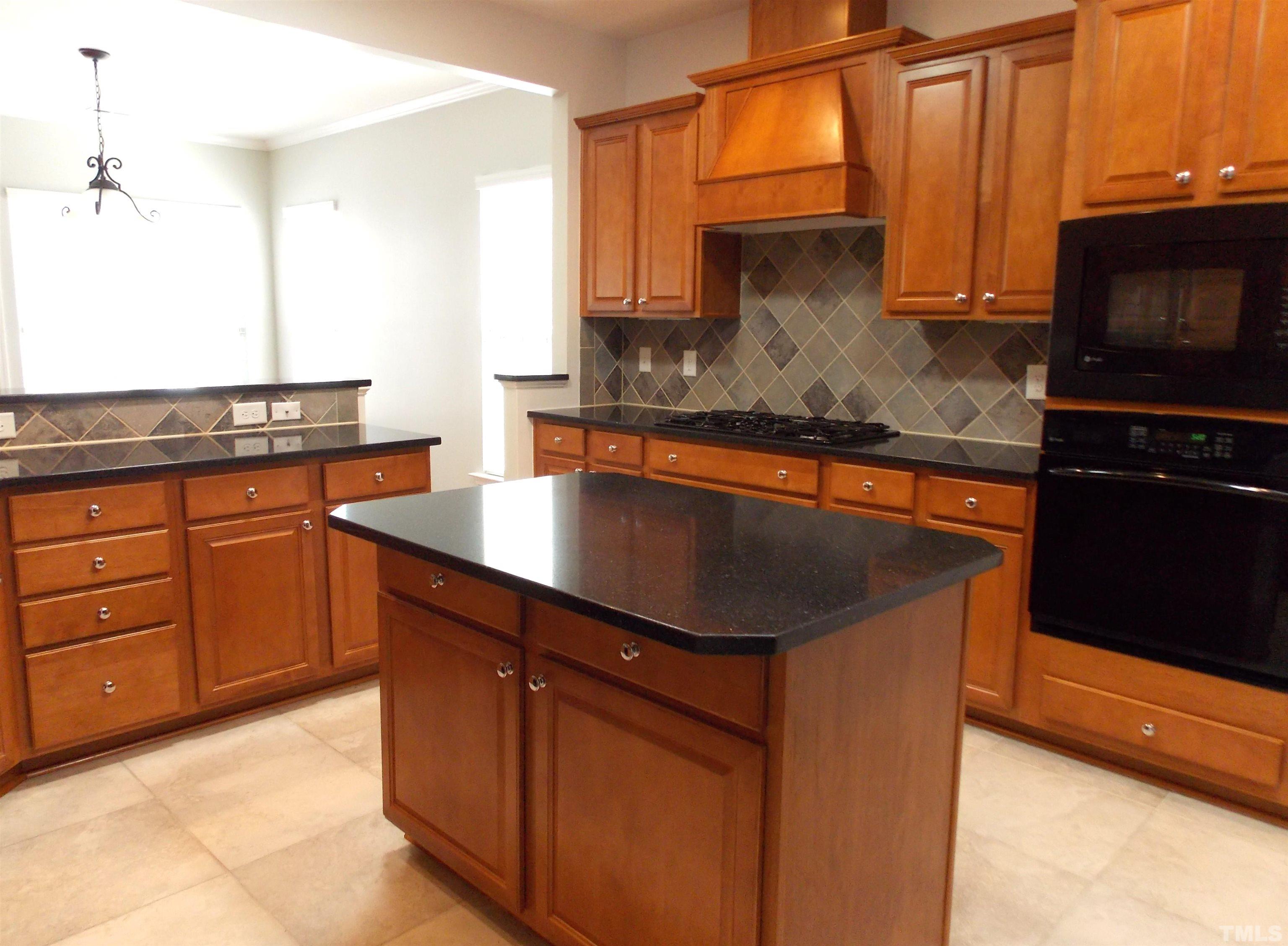 504 Corrigan Way Property Photo 10