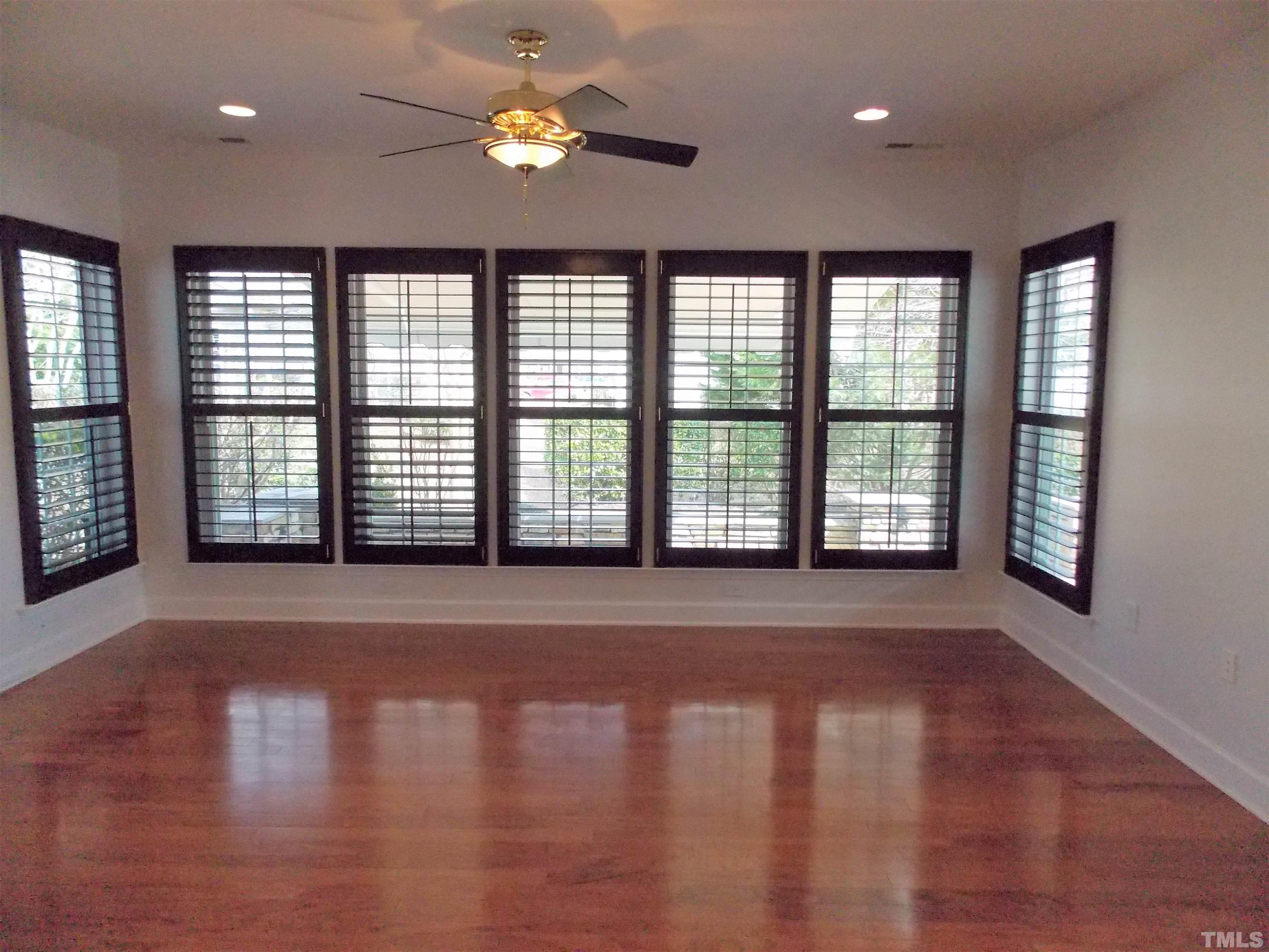 504 Corrigan Way Property Photo 13