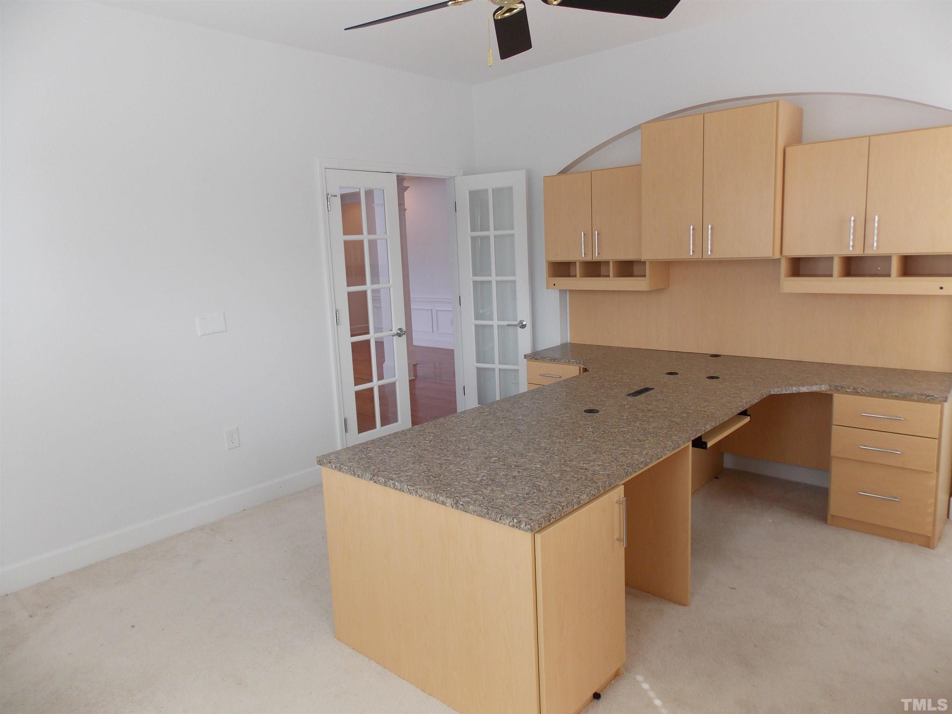 504 Corrigan Way Property Photo 17