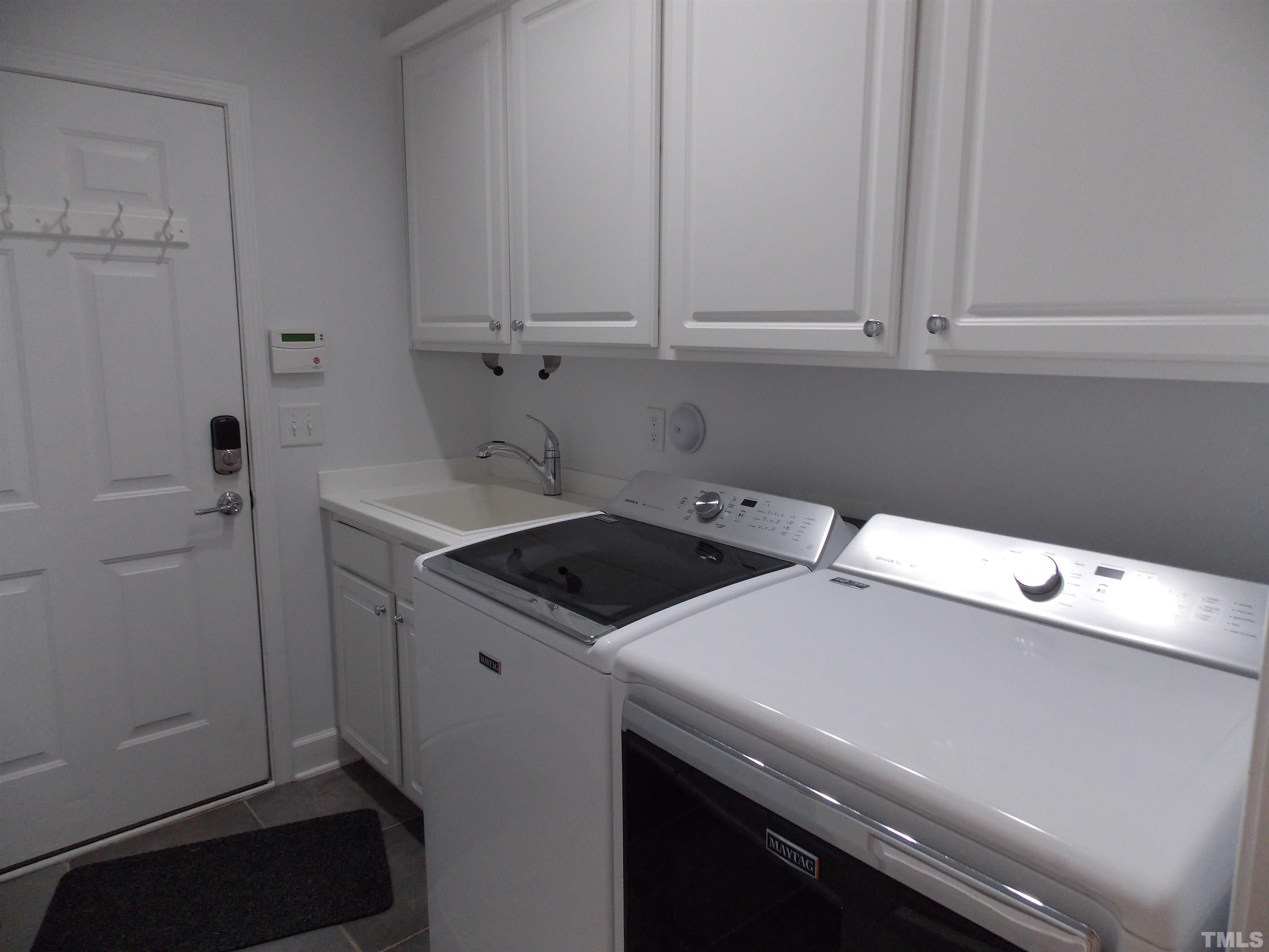 504 Corrigan Way Property Photo 30