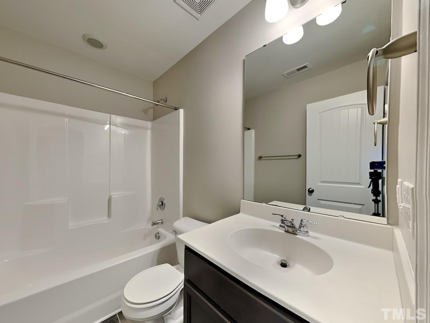 287 Lynn Dr Property Photo 13