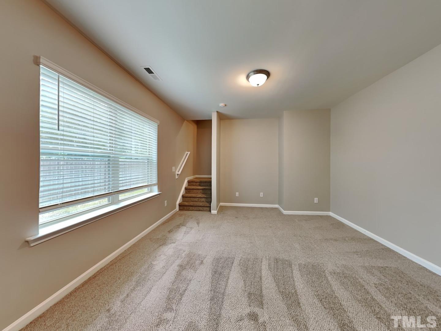 287 Lynn Dr Property Photo 14