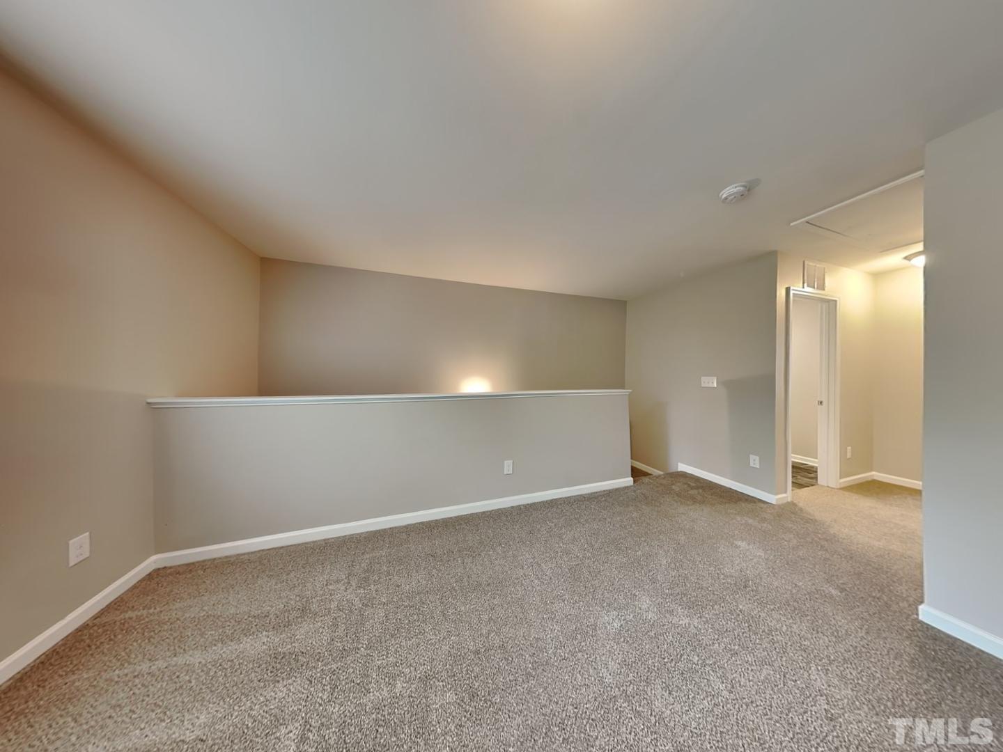 287 Lynn Dr Property Photo 16