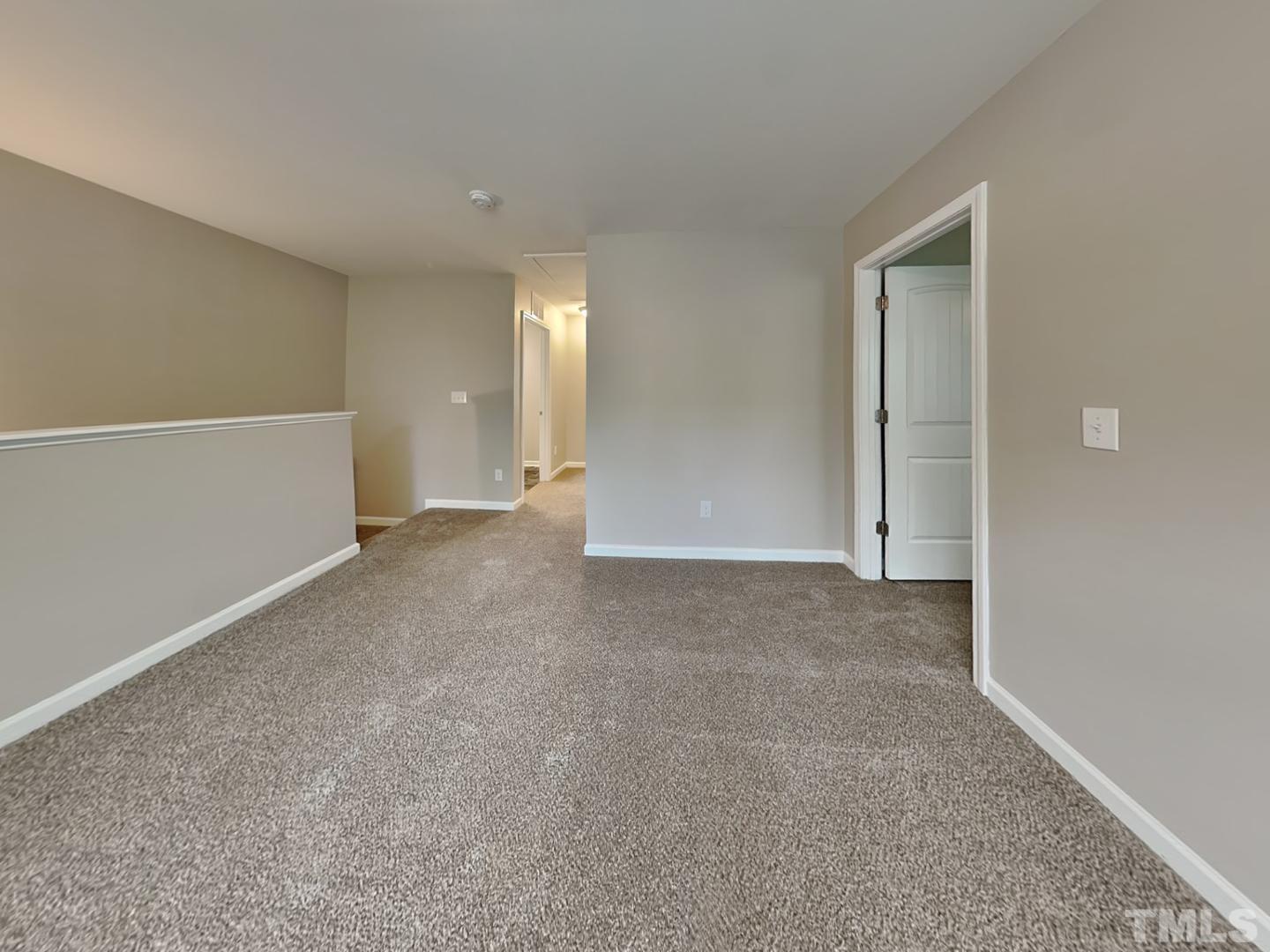 287 Lynn Dr Property Photo 18