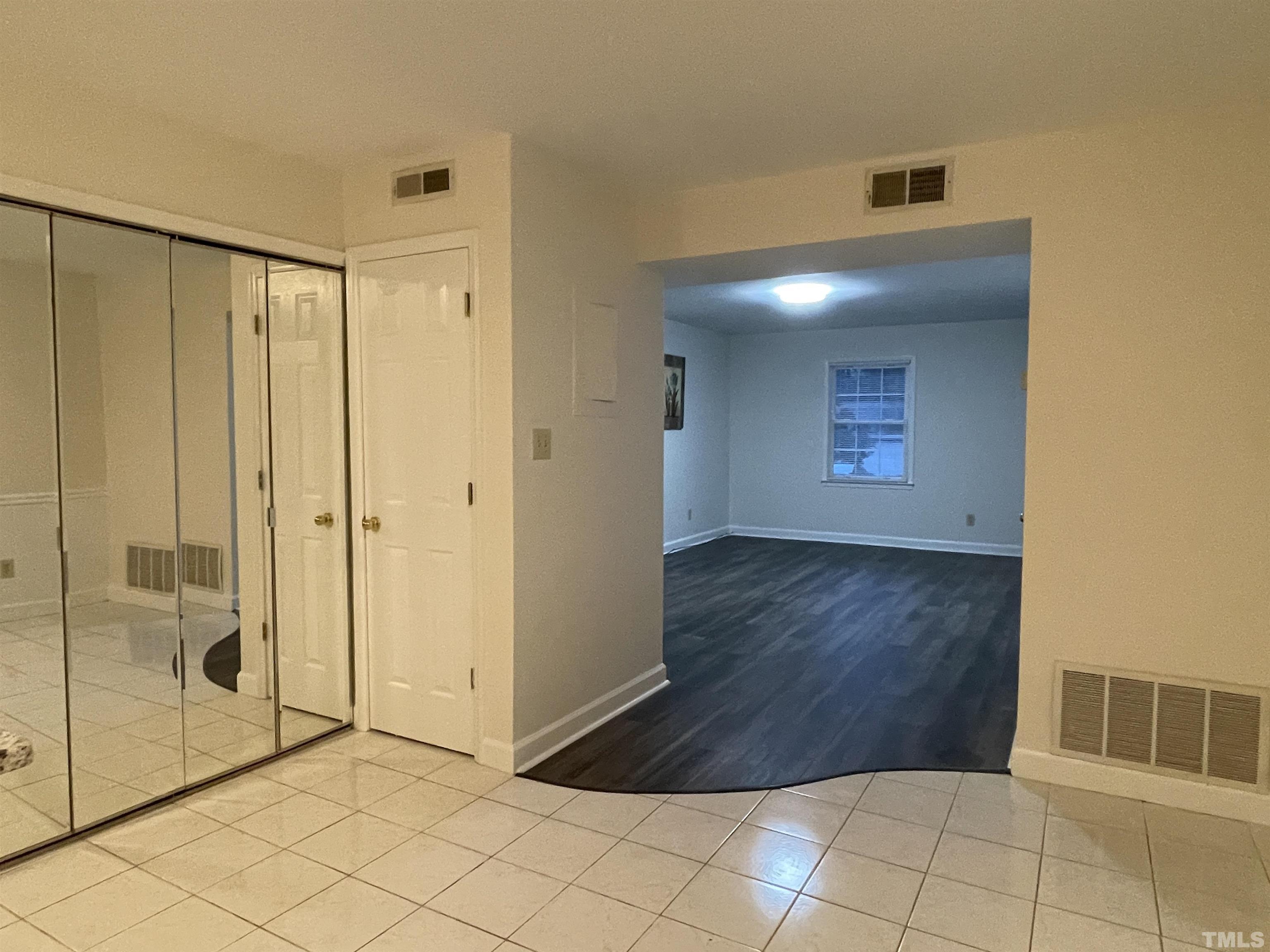 1134 Nottingham Circle Property Photo 10