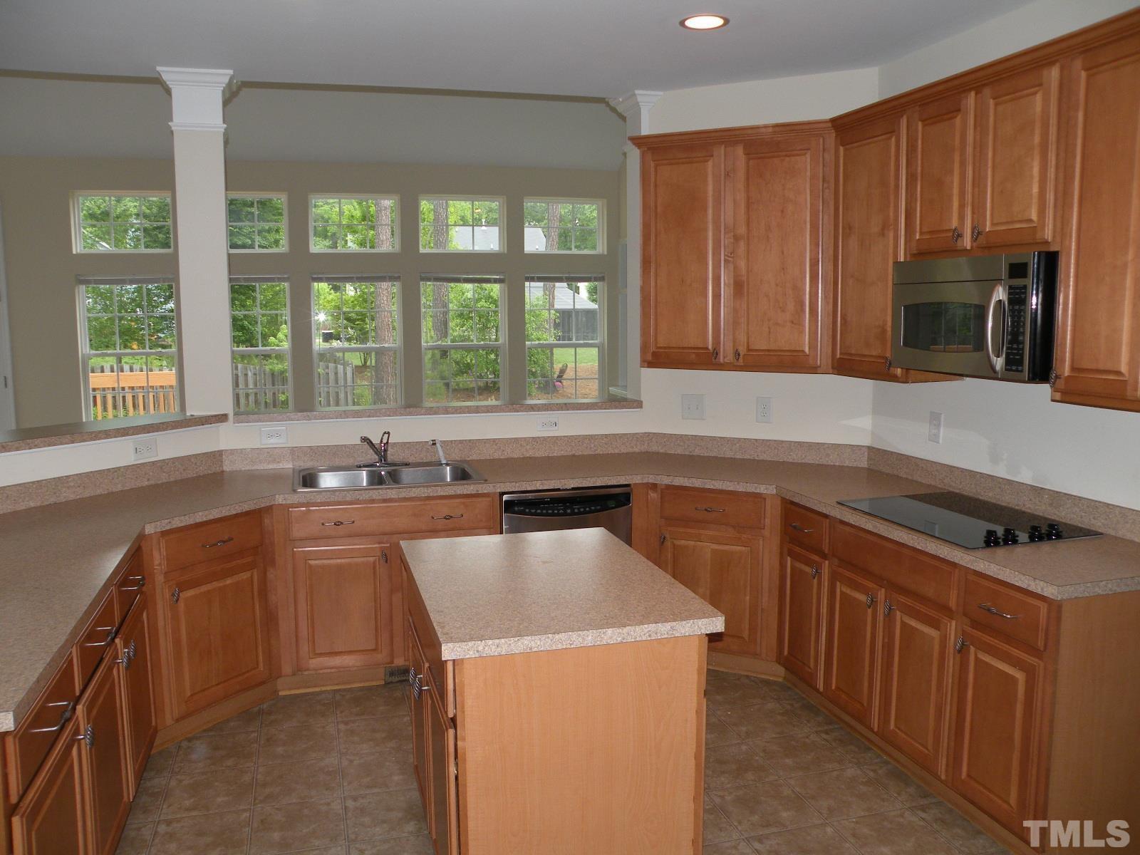 4733 Porchaven Lane Property Photo 2
