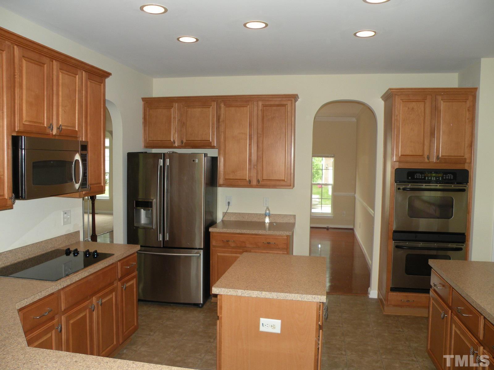 4733 Porchaven Lane Property Photo 7
