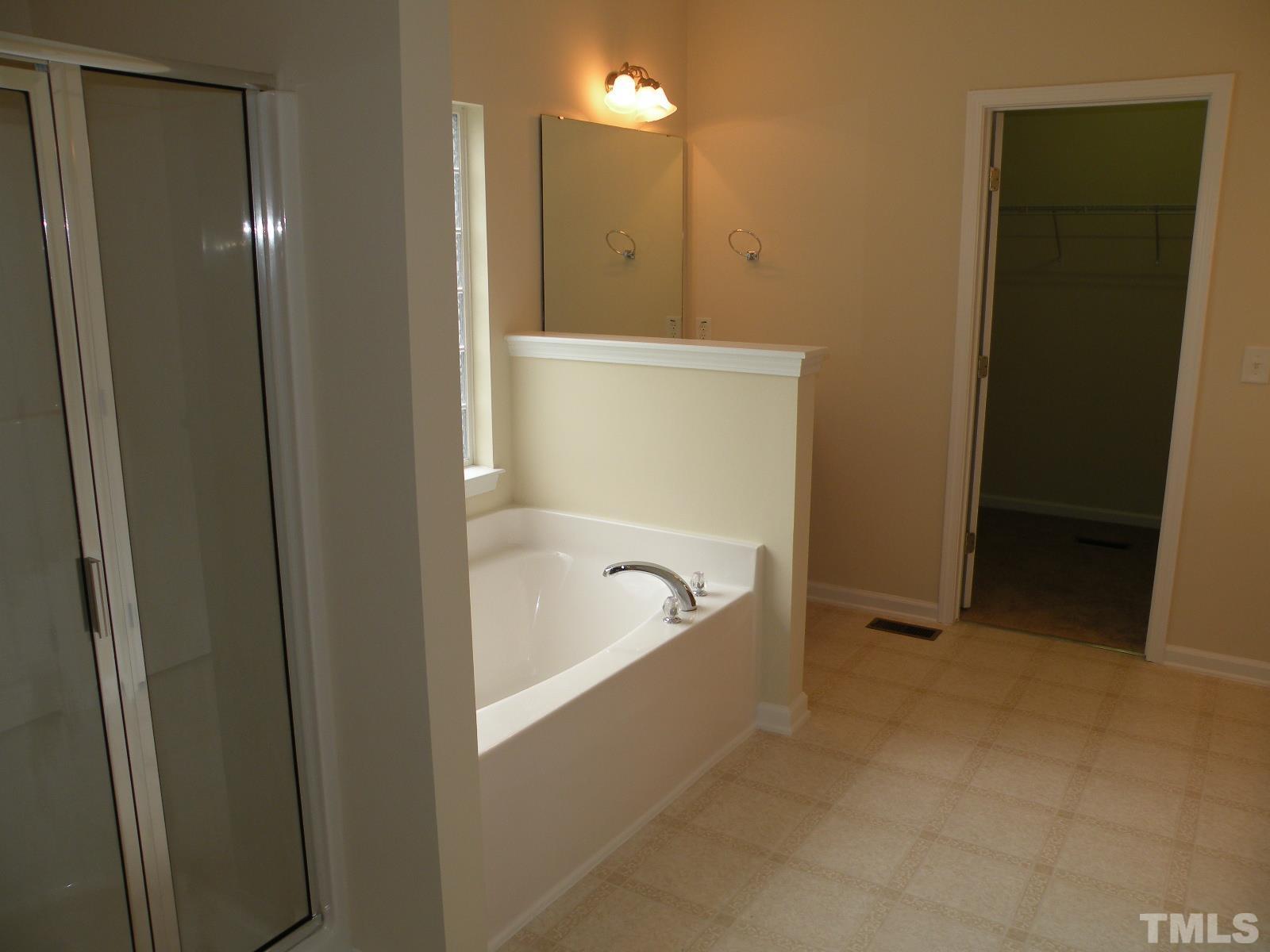 4733 Porchaven Lane Property Photo 14