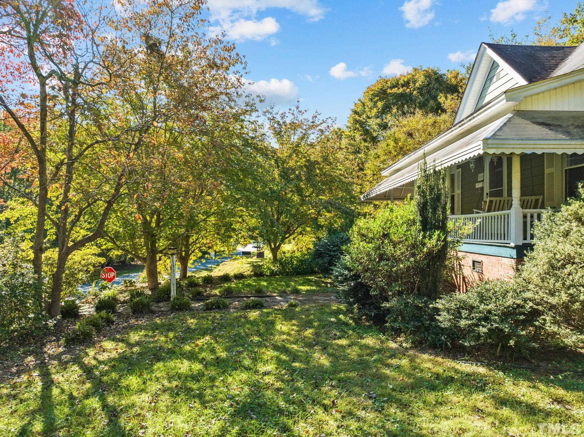 108 S Occoneechee Street Property Photo 31