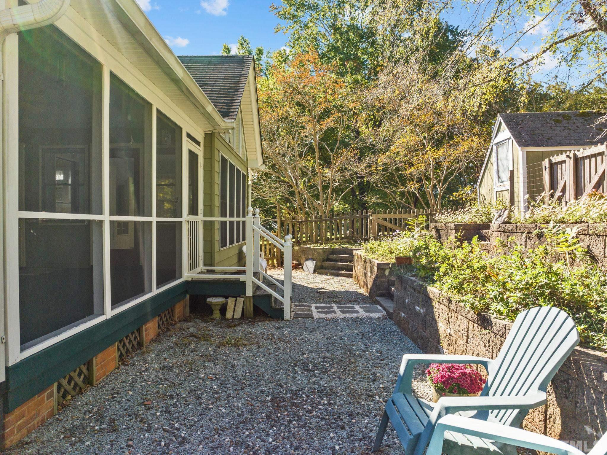 108 S Occoneechee Street Property Photo 36