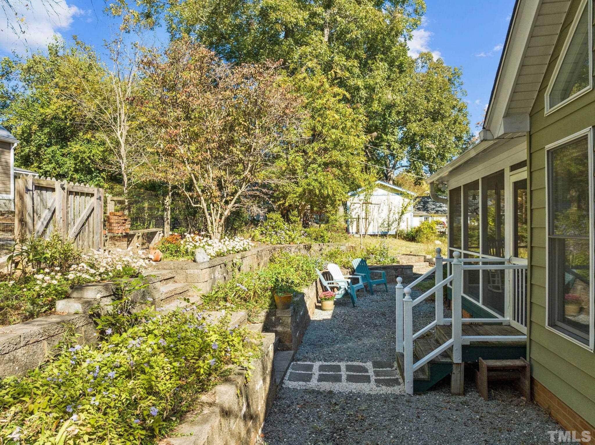 108 S Occoneechee Street Property Photo 37