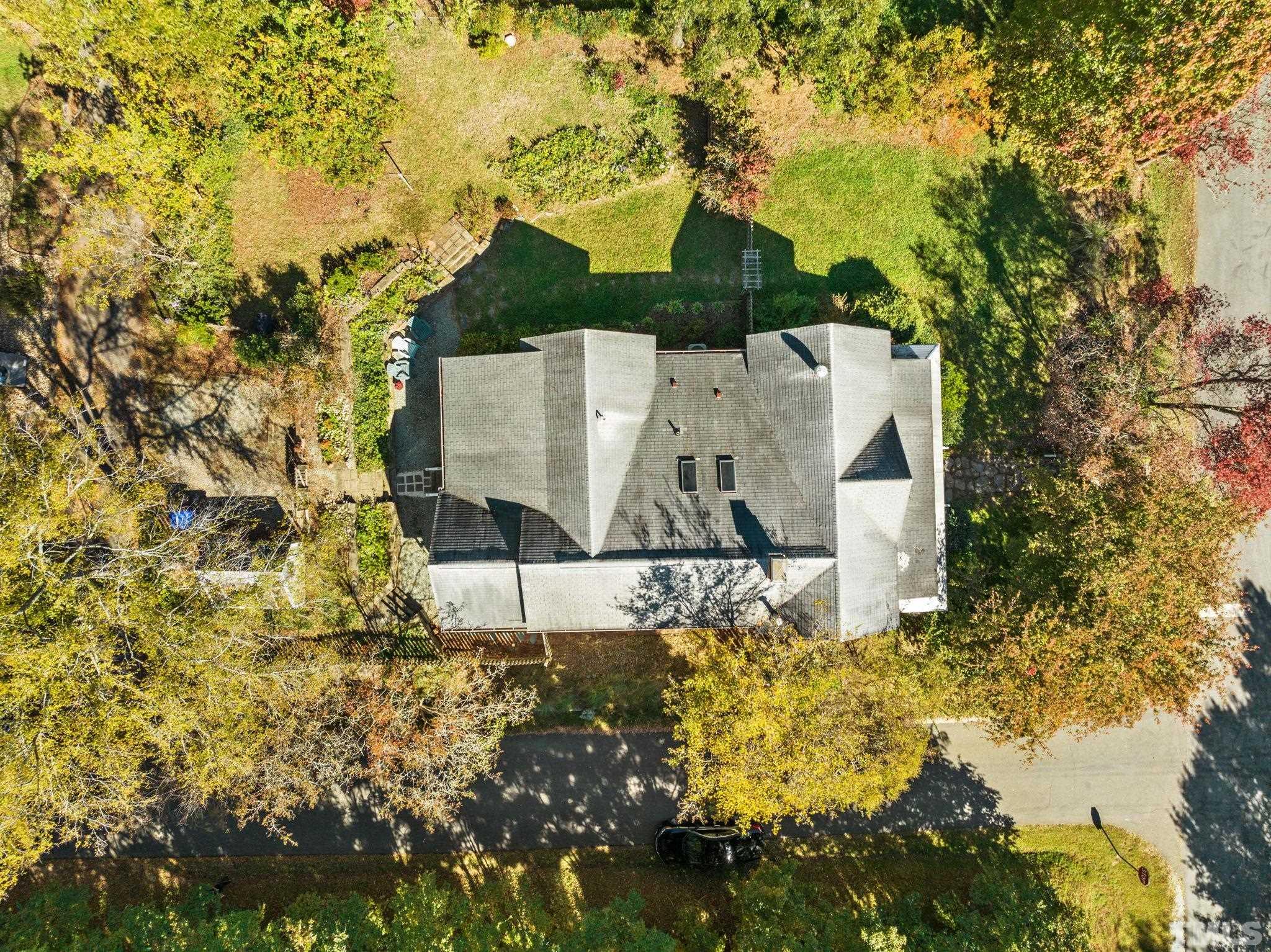 108 S Occoneechee Street Property Photo 42