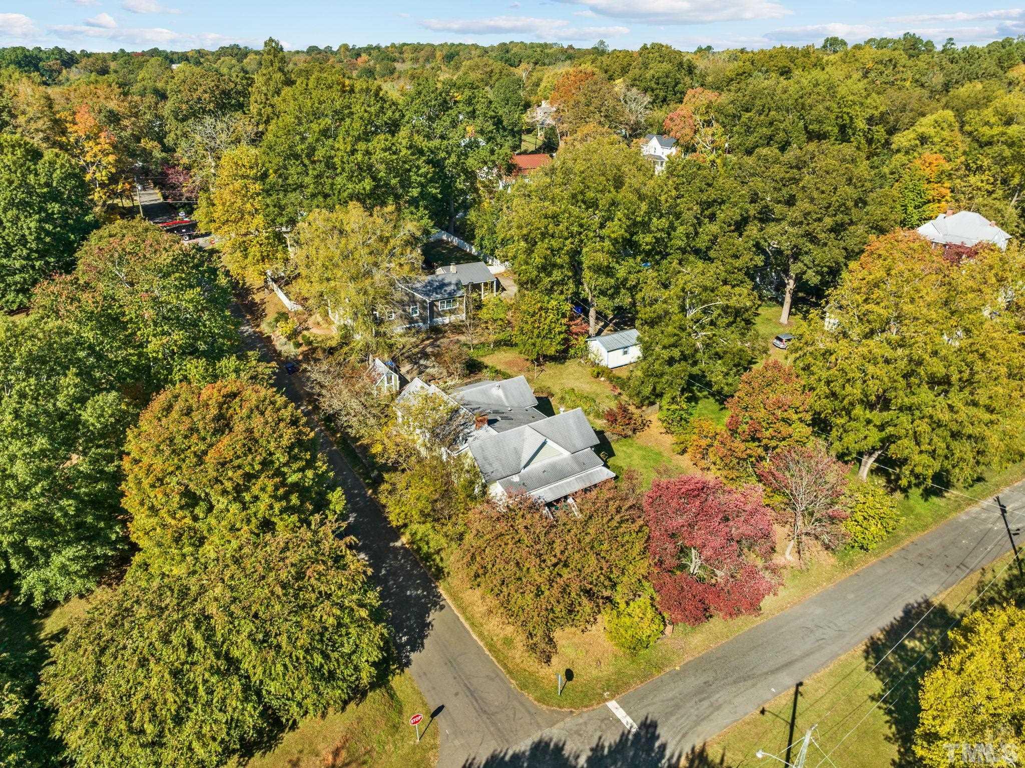 108 S Occoneechee Street Property Photo 44