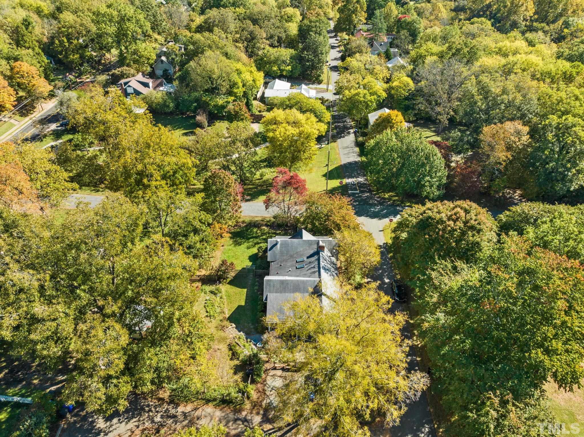 108 S Occoneechee Street Property Photo 46
