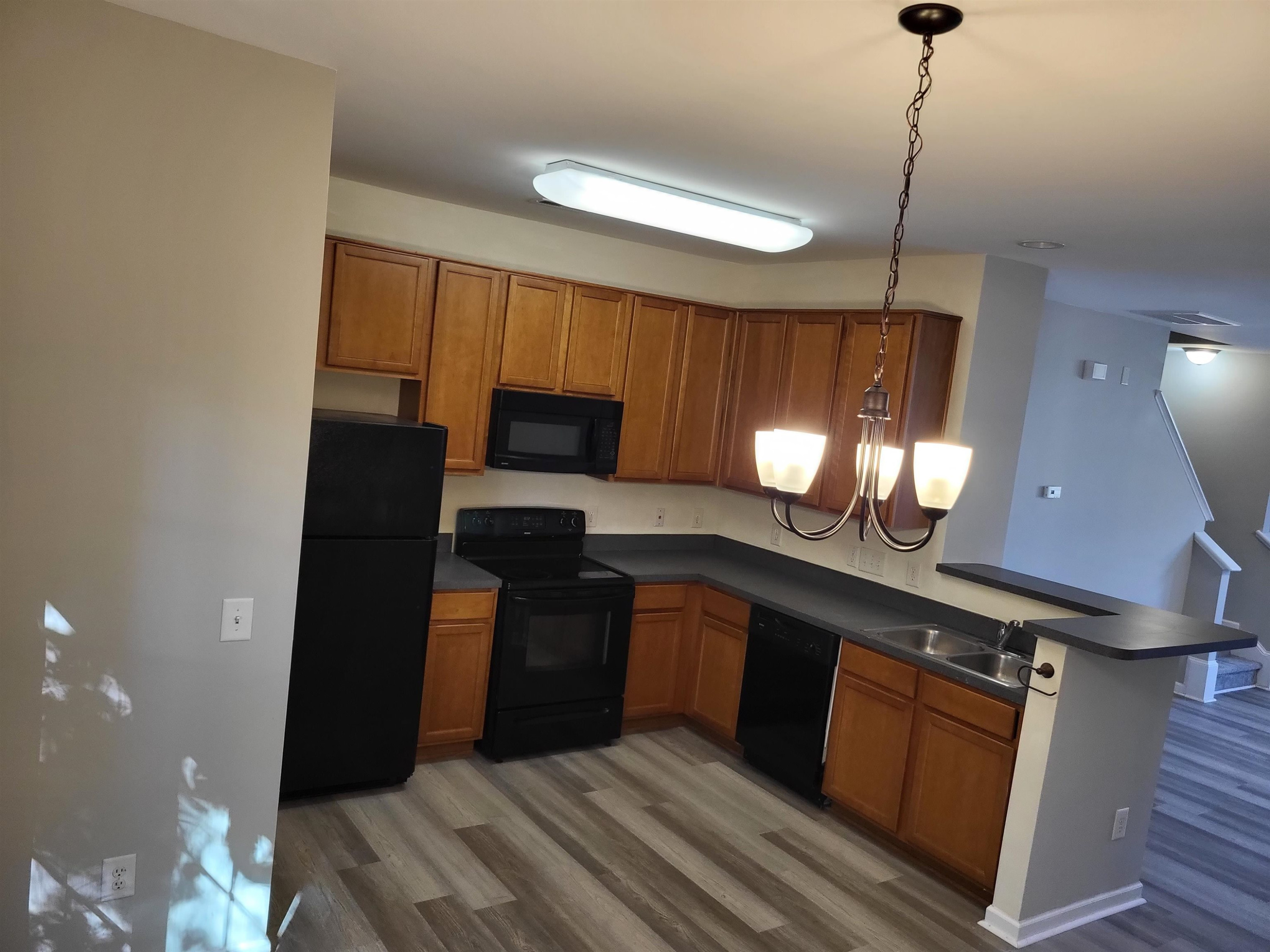 1606 Oxleymare Drive Property Photo 12