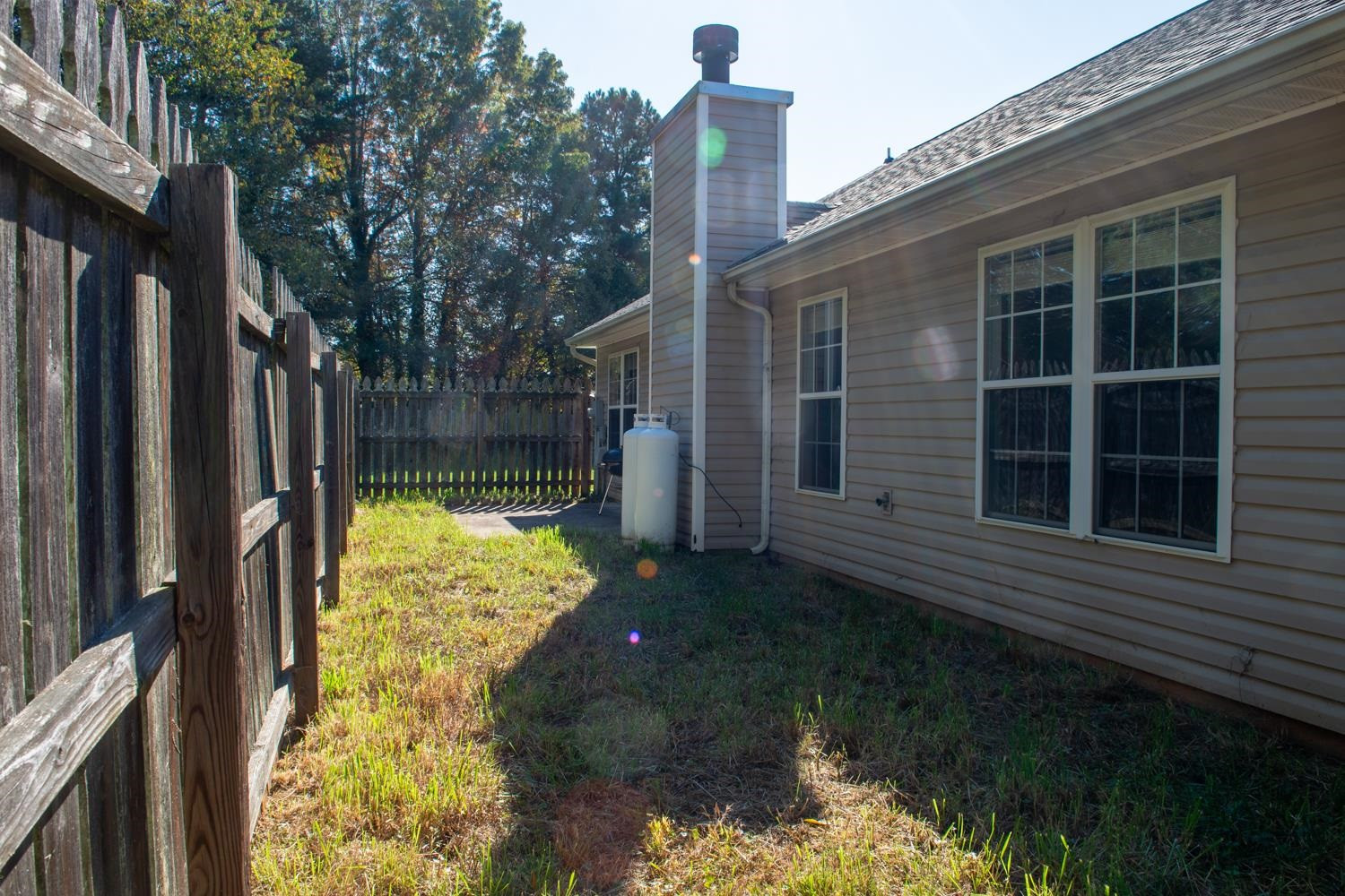 664 Huntingdon Street Property Photo 7